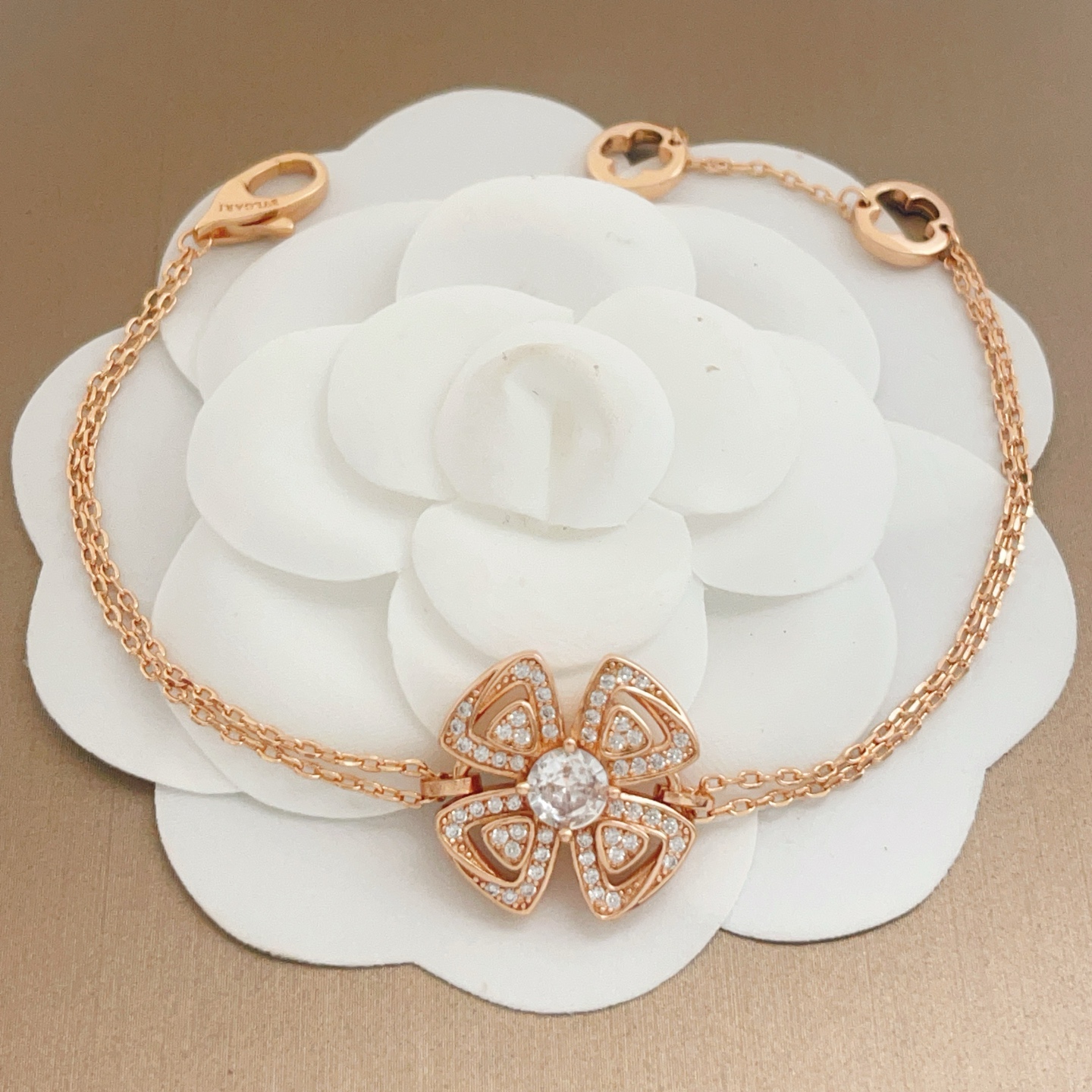 Bvlgari Fiorever bracelet Rose gold with clear diamonds 17-19cm adjustable