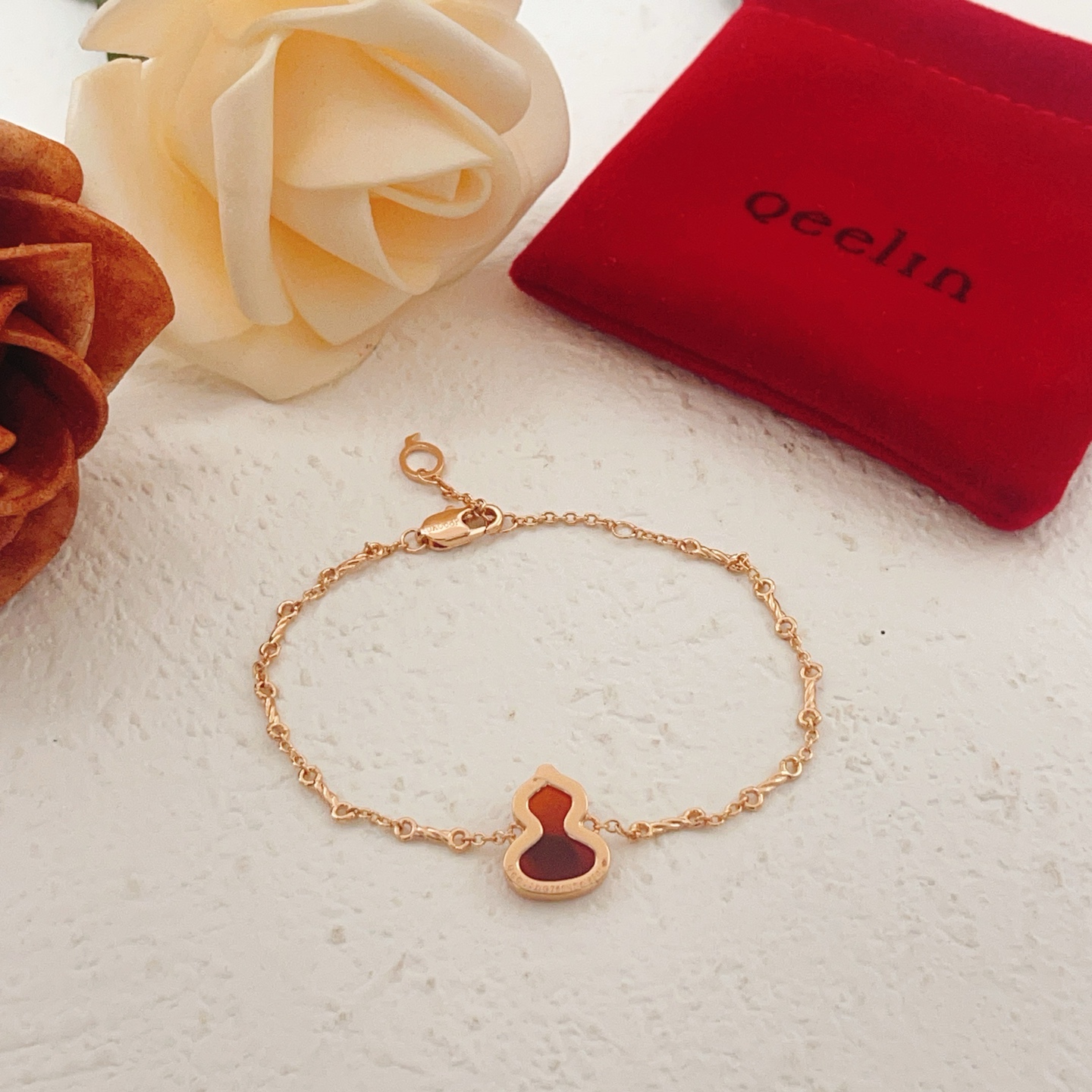 Qeelin Wulu bracelet Rose gold metal with red carnelian inlay 16-19cm adjustable