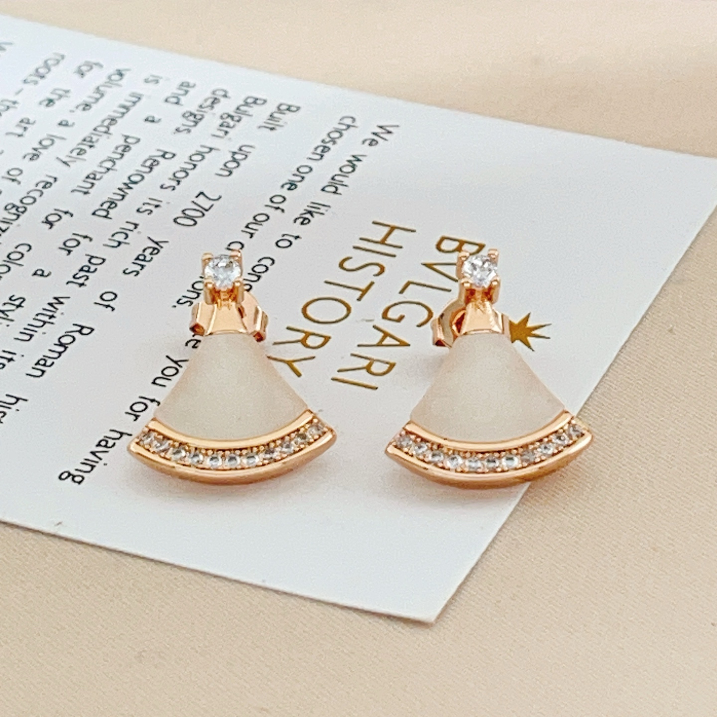 Bvlgari Divas Dream earrings Rose gold metal with white mother-of-pearl and clear diamond accents 1 6cm drop length