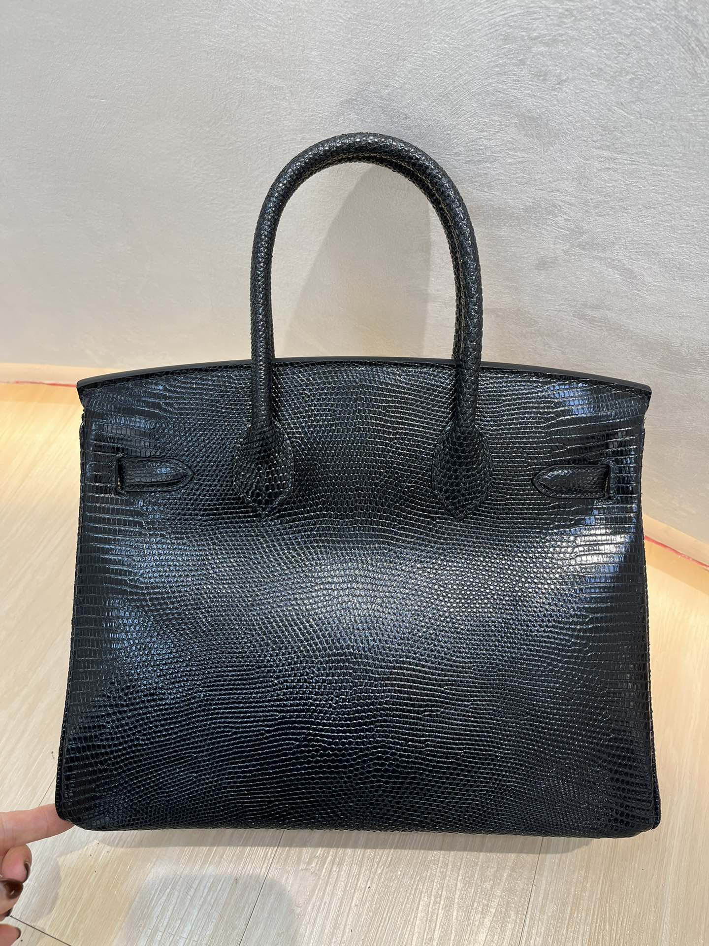 Luxury Hermes Birkin 30 Black Lizard Leather Silver Hardware Top Handle Bag 3 i1702616668 1081 5