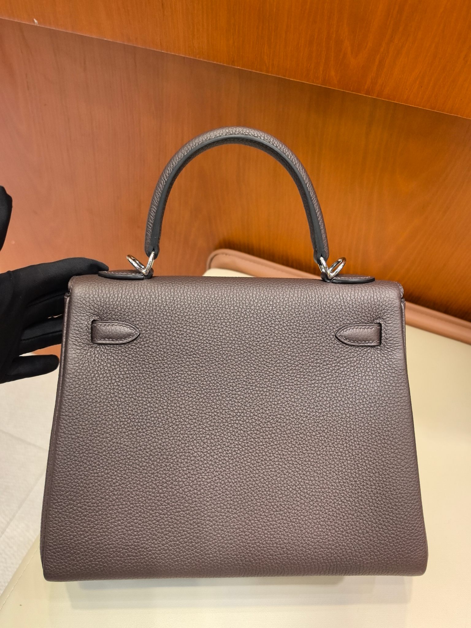 Elegant Brown Togo Leather Kelly Bag with Silver Hardware - 25cm 3 a1746864047176 0134