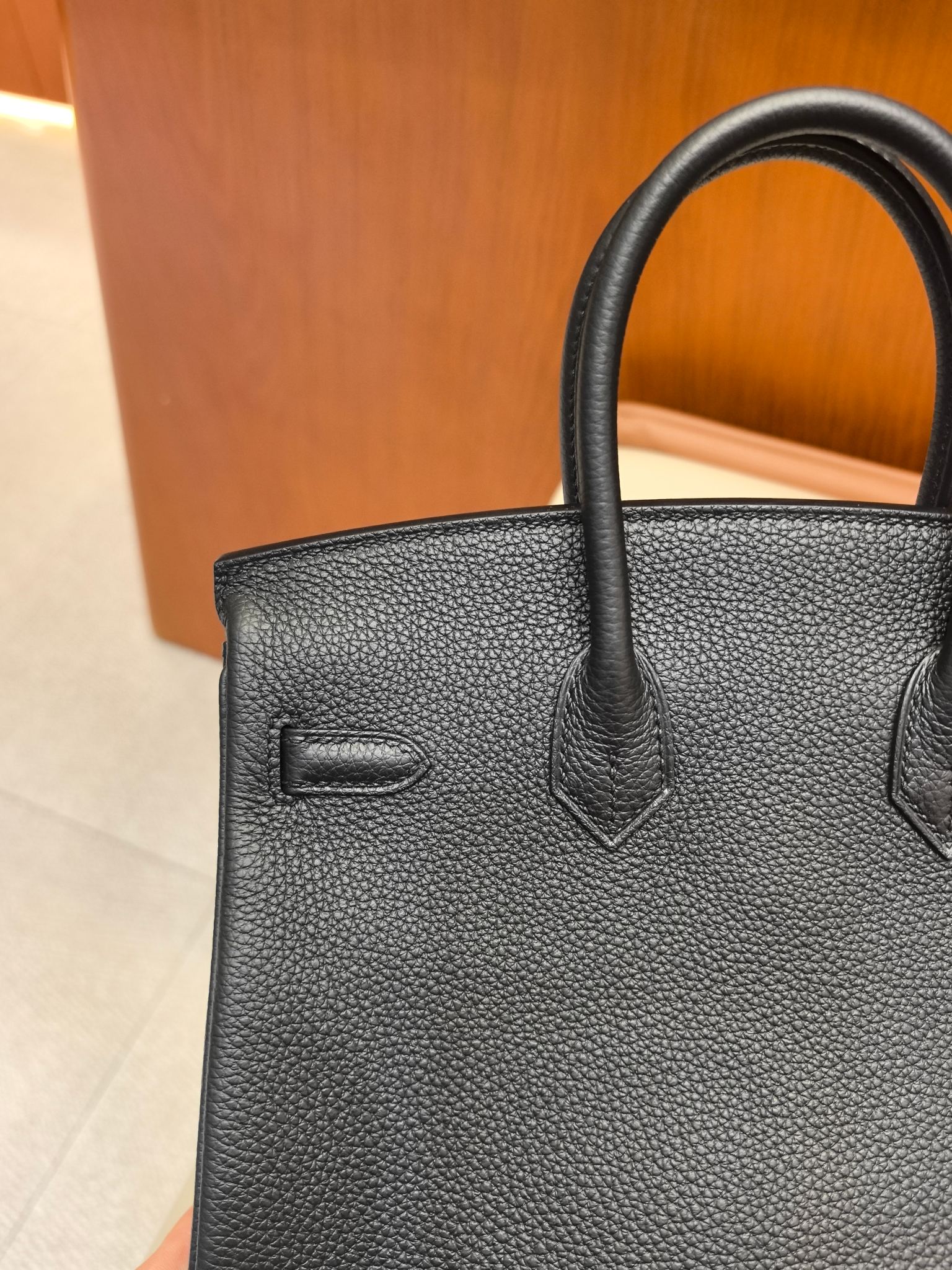 Hermès Black Togo Leather Birkin Bag 25cm with Silver Hardware 6 a1746868947300 2261