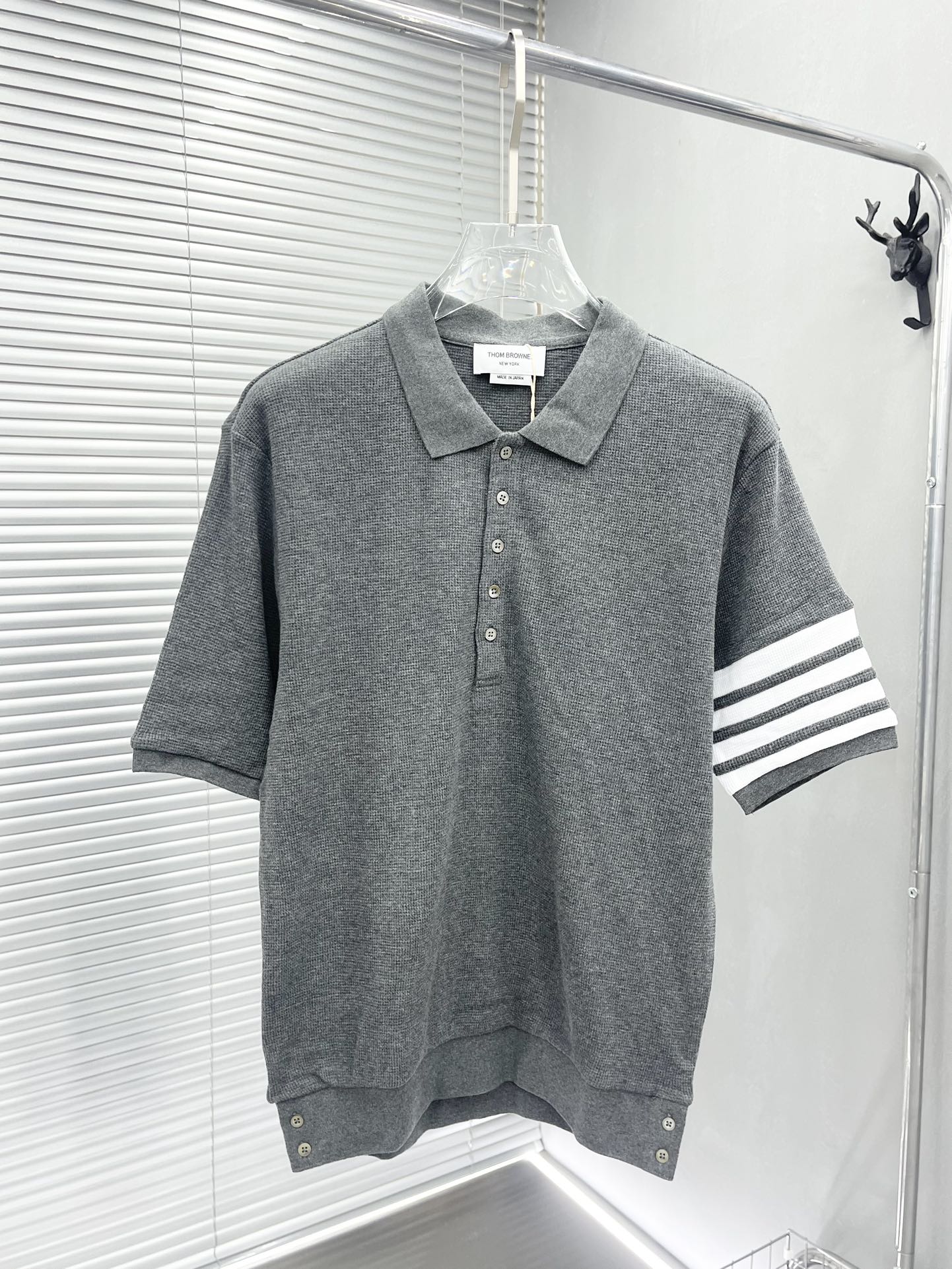 톰브라운 남성 반팔 50403