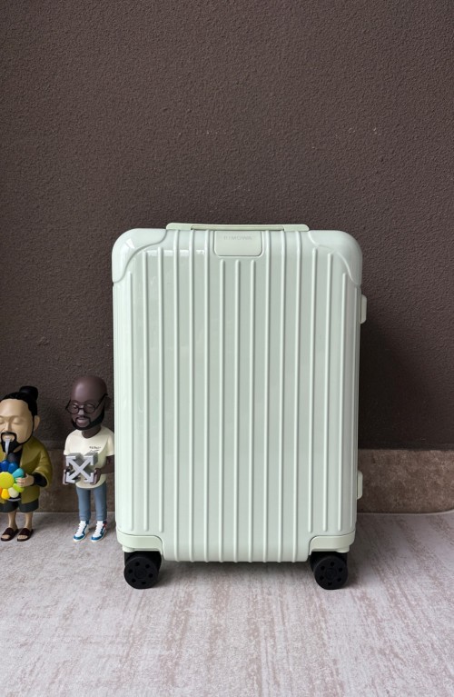 RIMOWA Essential Cabin Suitcase - Lightweight Carry-On Luggage for Travel 8 RIMOWA Essential Cabin Suitcase - Lightweight Carry-On Luggage for Travel