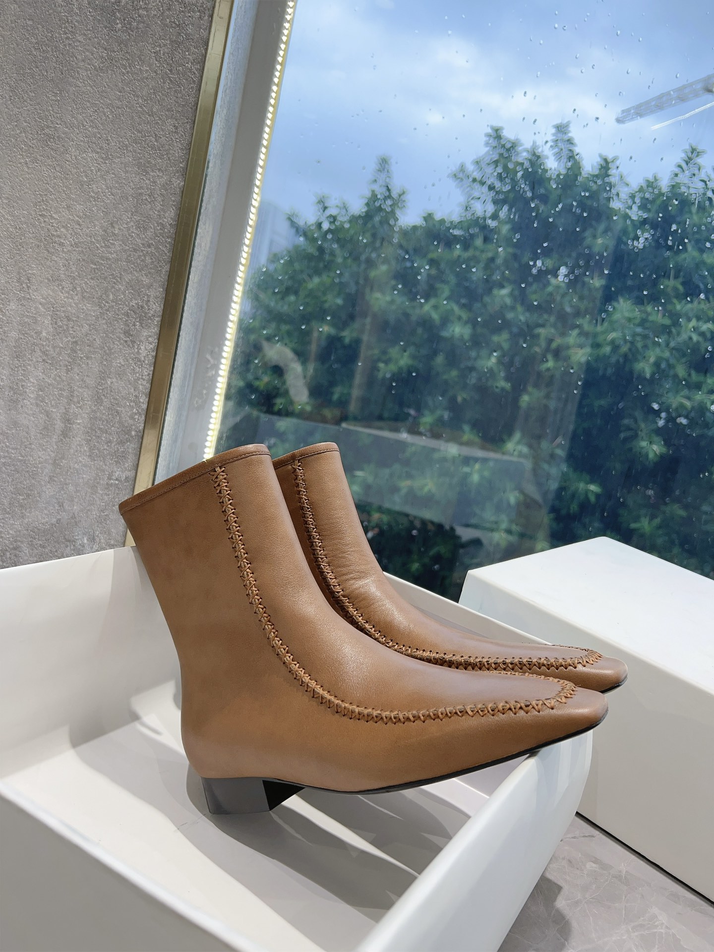 Stylish Oxen-Side Zipper Boots: Fall Essential for Trendy Fashionistas - 图片 5