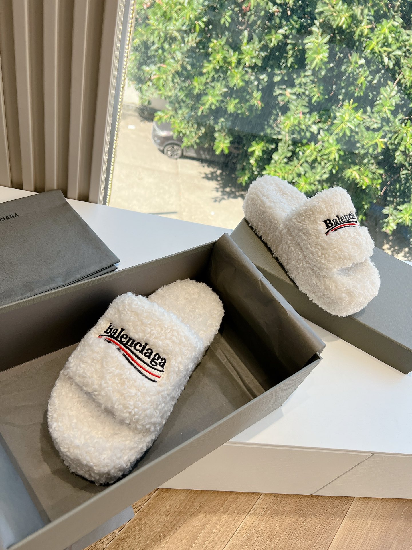 [Balenciaga Women