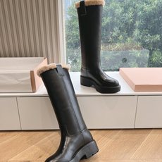 G0286现货供应缪缪MiuMiu长筒靴保暖靴雪地靴 秋冬新款朋克风羊毛机车靴全球限量款😎闭眼可入,年度可以封神的战靴朋 G0286现货供应缪缪MiuMiu长筒靴保暖靴雪地靴 秋冬新款朋克风羊毛机车靴全球限量款😎闭眼可入,年度可以封神的战靴朋
