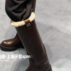 现货供应缪缪MiuMiuG长筒靴保暖靴雪地靴 秋冬新款朋克风羊毛机车靴全球限量款😎闭眼可入,年度可以封神的战靴朋克风满满 现货供应缪缪MiuMiuG长筒靴保暖靴雪地靴 秋冬新款朋克风羊毛机车靴全球限量款😎闭眼可入,年度可以封神的战靴朋克风满满