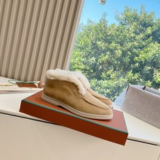 专柜原单品质G219Loro Pian*现货供应经典爆款lp顶级版本 英伦流苏平底毛毛乐福鞋 原来这就是传说走两万步都不 专柜原单品质G219Loro Pian*现货供应经典爆款lp顶级版本 英伦流苏平底毛毛乐福鞋 原来这就是传说走两万步都不