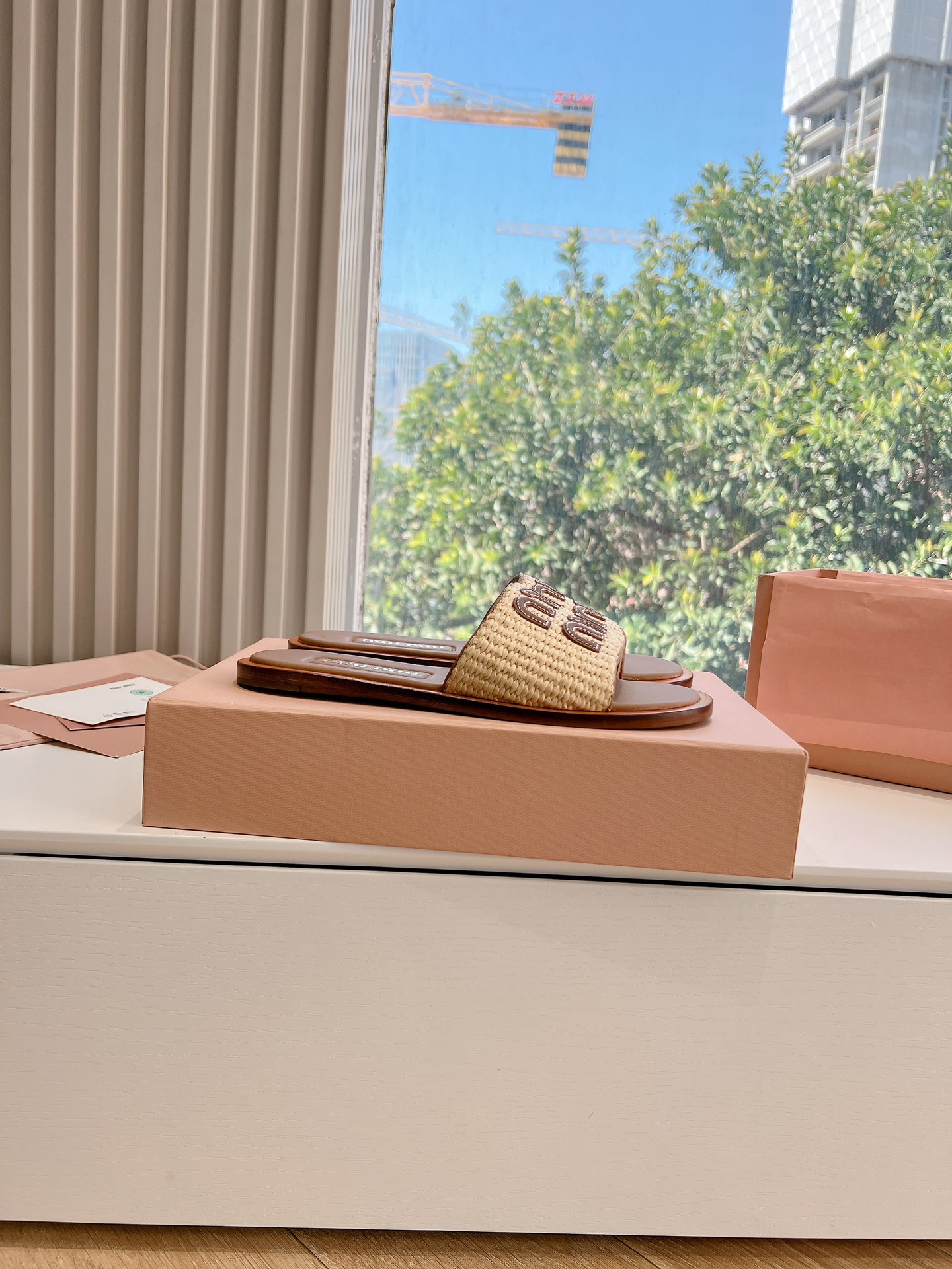 🌾G042独家上新Miu Miu2014平底编织字母平底拖Zp开发 原版拆卸 对版缪缪字母秒杀市面版本 