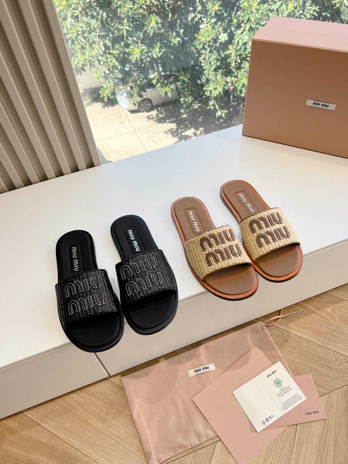 🌾G042独家上新Miu Miu2014平底编织字母平底拖Zp开发
