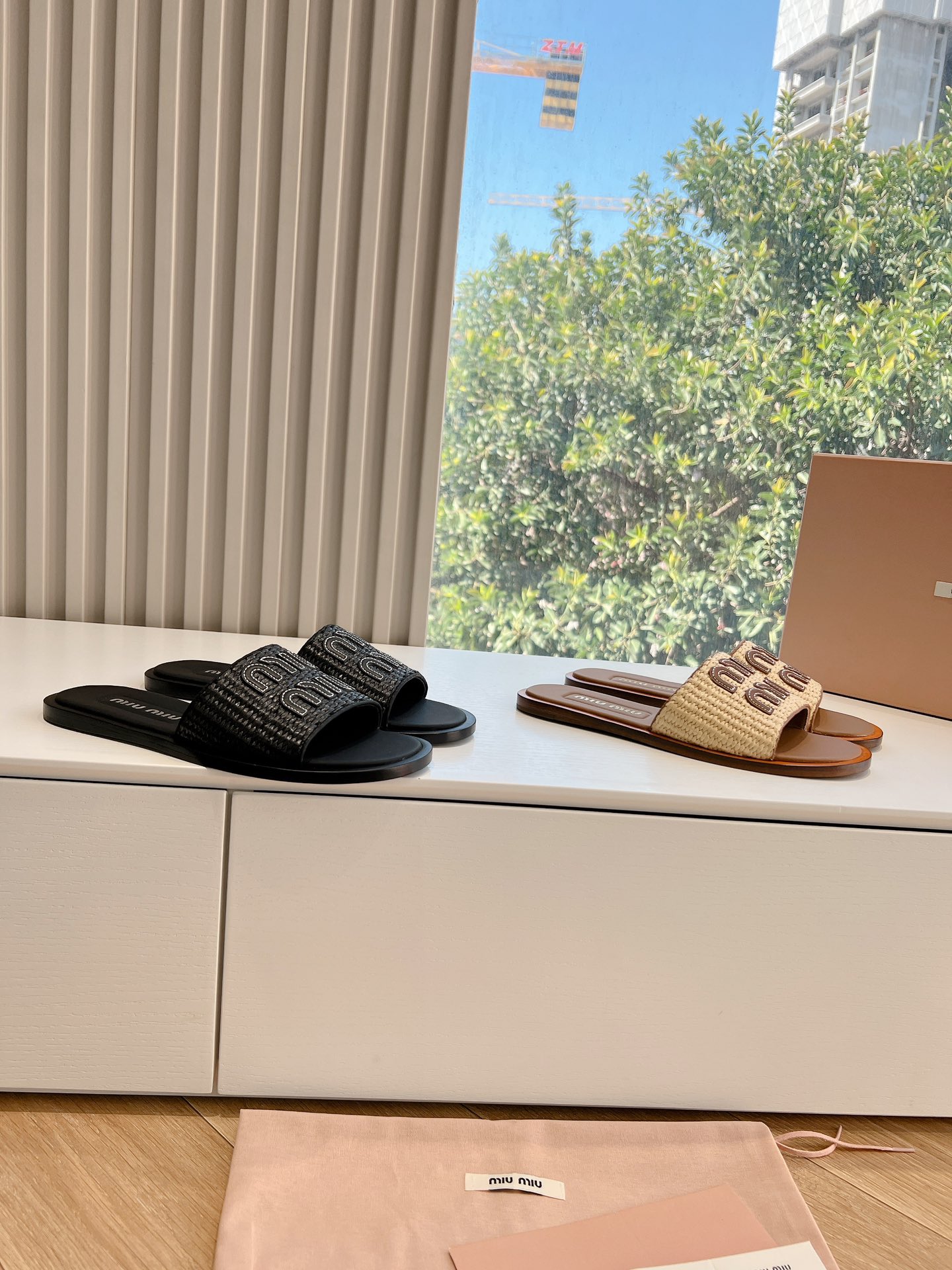 🌾G042独家上新Miu Miu2014平底编织字母平底拖Zp开发