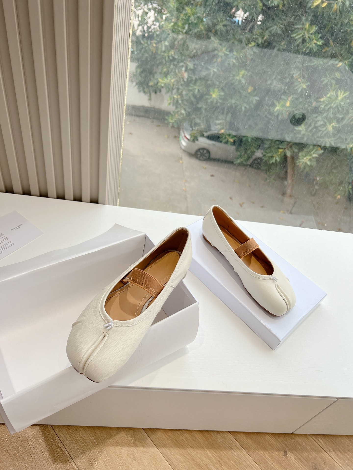 Maison Margiela 玛丽珍娃娃头芭蕾舞单鞋拖鞋