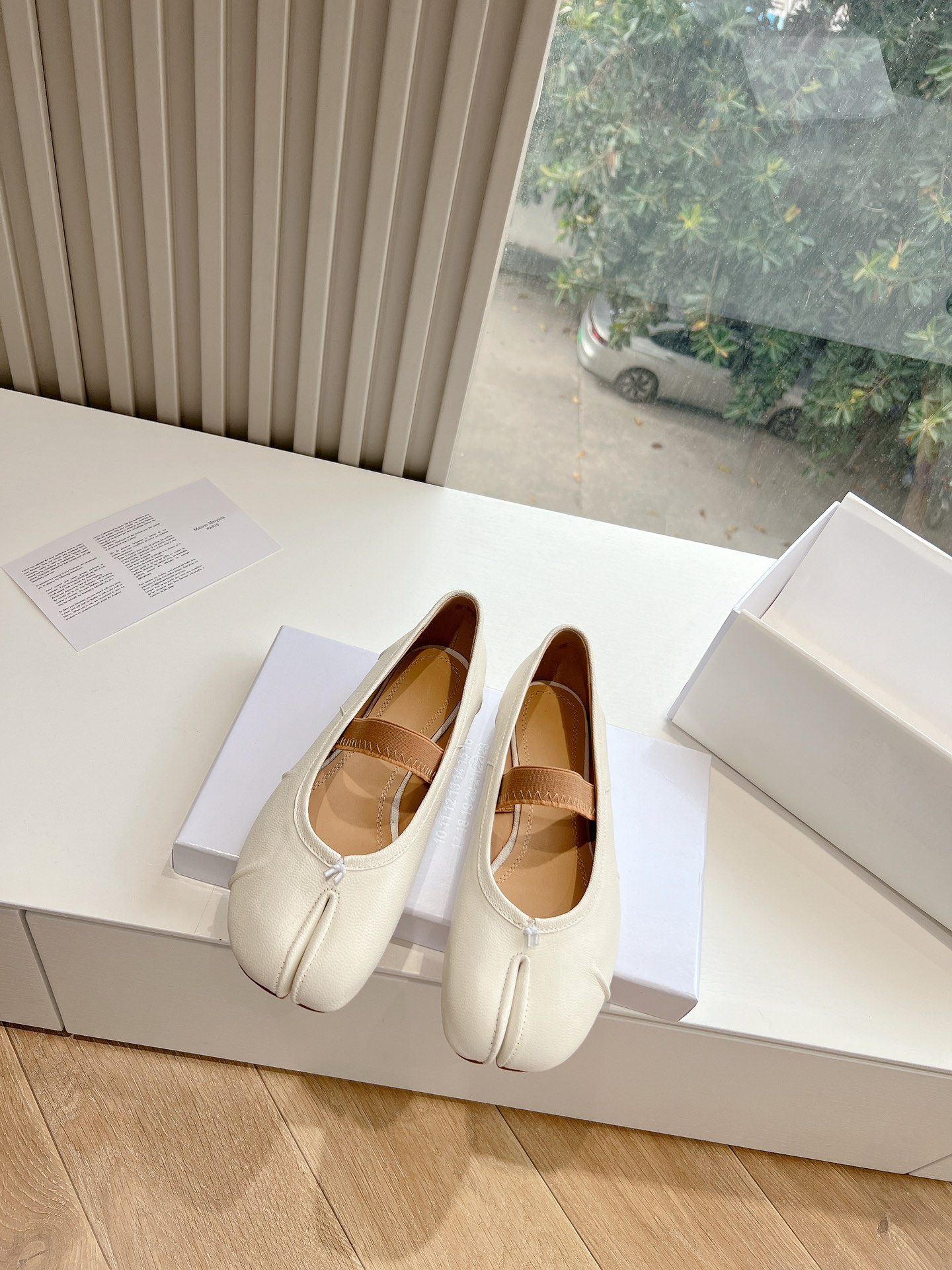 Maison Margiela 玛丽珍娃娃头芭蕾舞单鞋拖鞋