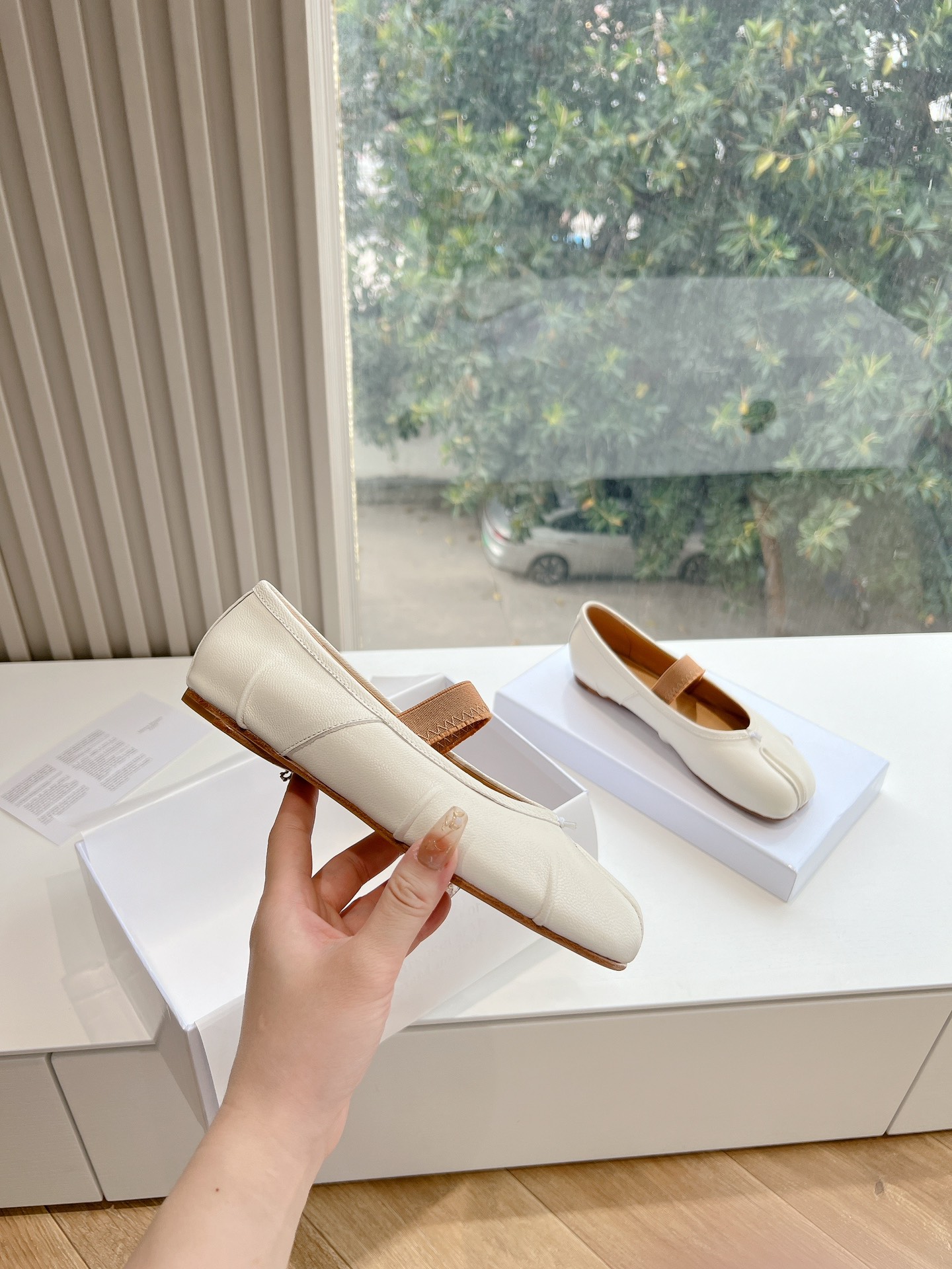 Maison Margiela 玛丽珍娃娃头芭蕾舞单鞋拖鞋