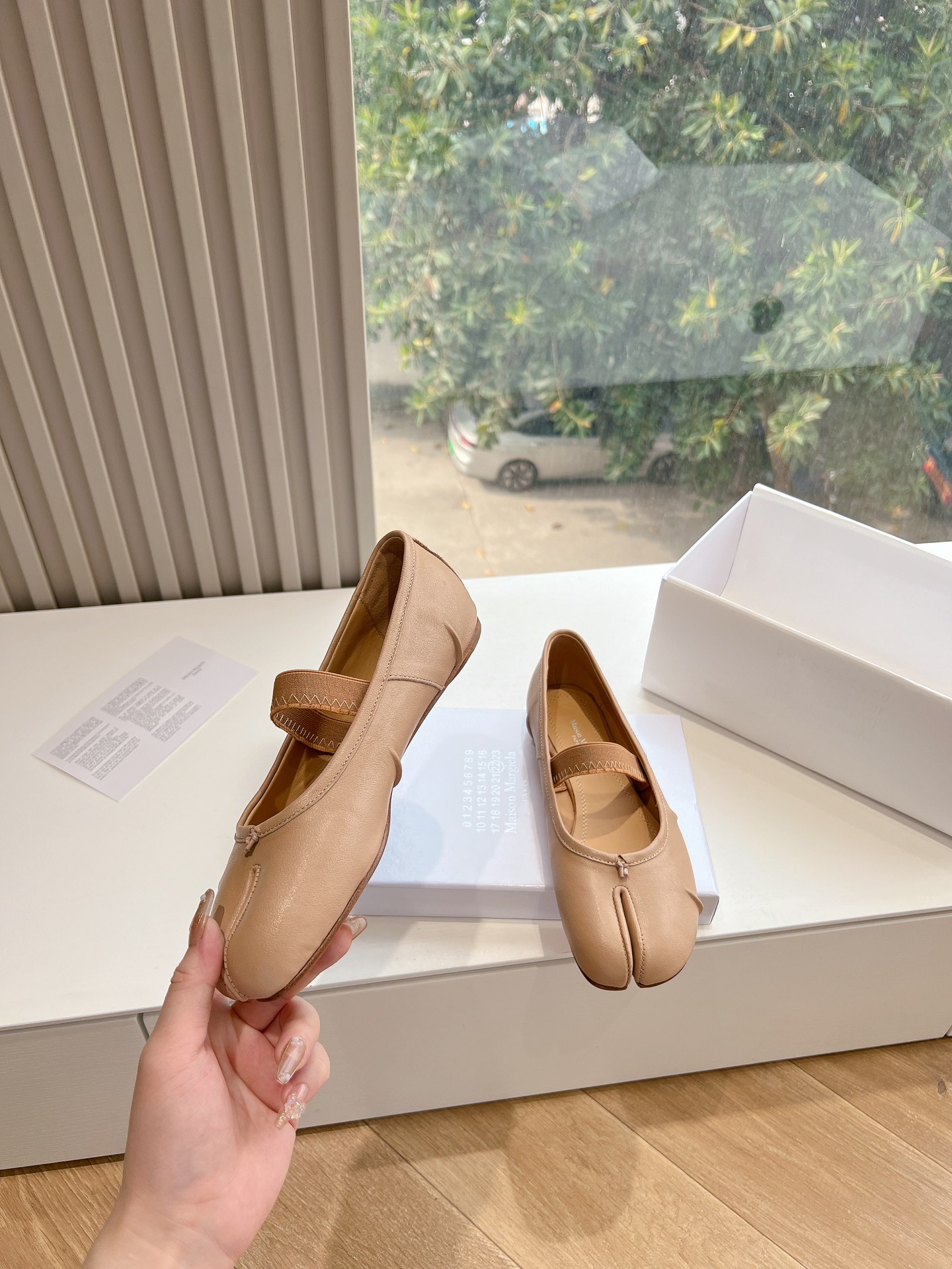 Maison Margiela 玛丽珍娃娃头芭蕾舞单鞋拖鞋