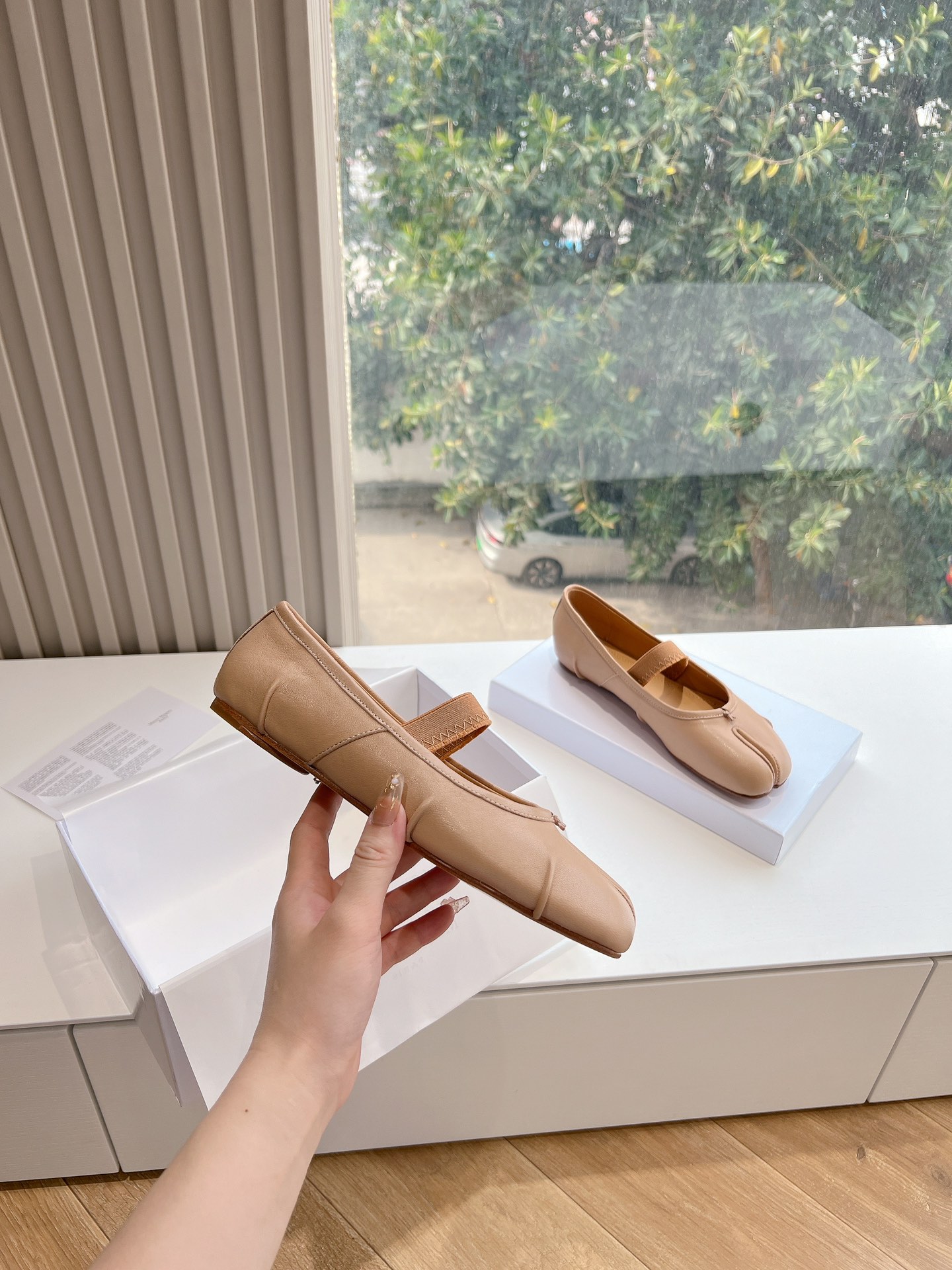 Maison Margiela 玛丽珍娃娃头芭蕾舞单鞋拖鞋