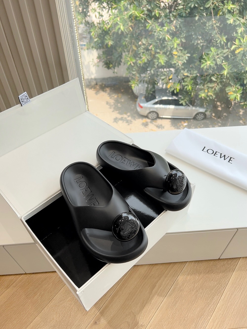 Loewe Luxury
 Shoes Slippers Summer Collection