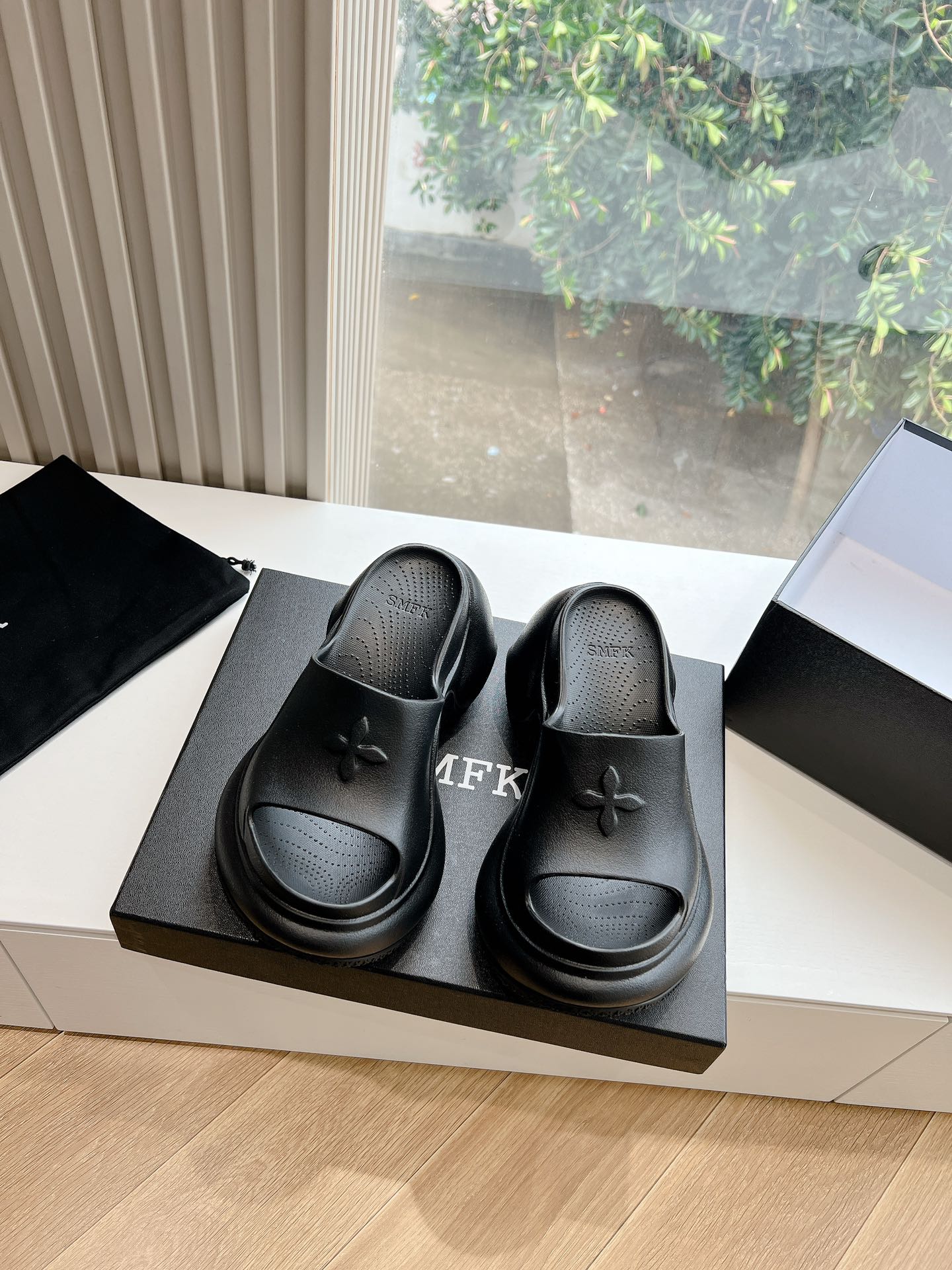 SMFK2024 Top Edition High-Slipper Shoe-Slipper Dealer with 9.5cm Soles, Sizes 35-39 - 图片 4