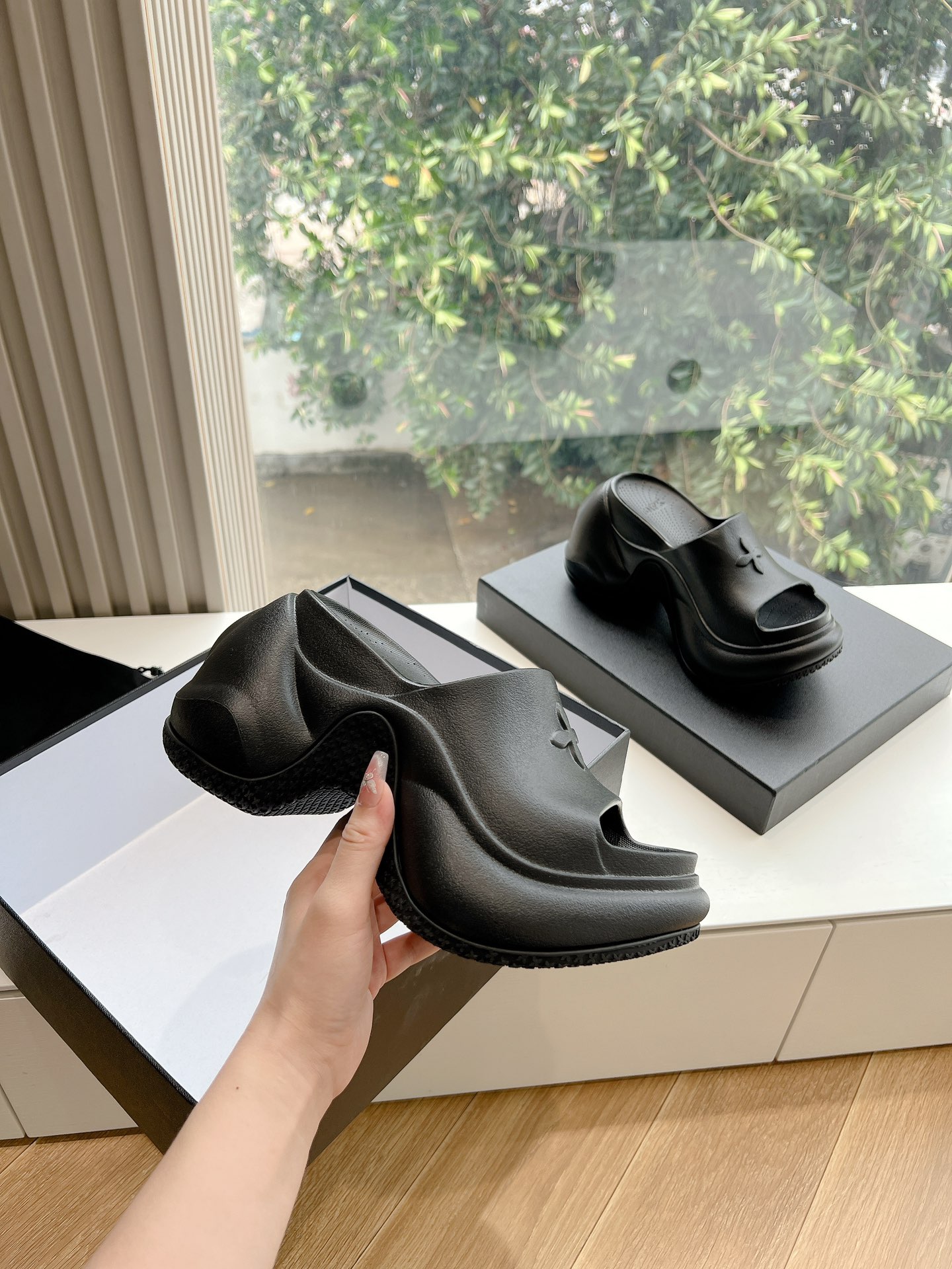 SMFK2024 Top Edition High-Slipper Shoe-Slipper Dealer with 9.5cm Soles, Sizes 35-39 - 图片 3