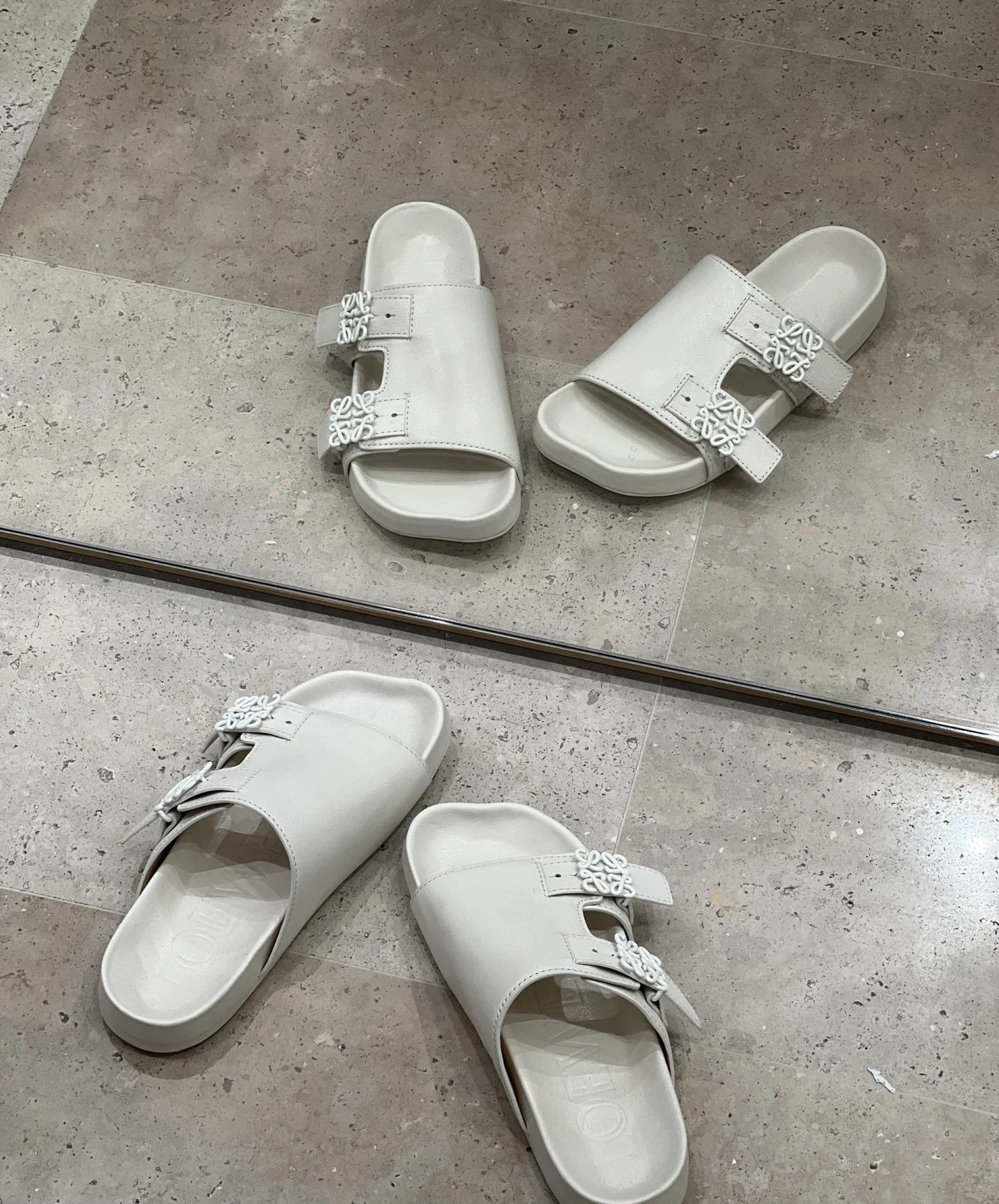 [Loewe Women