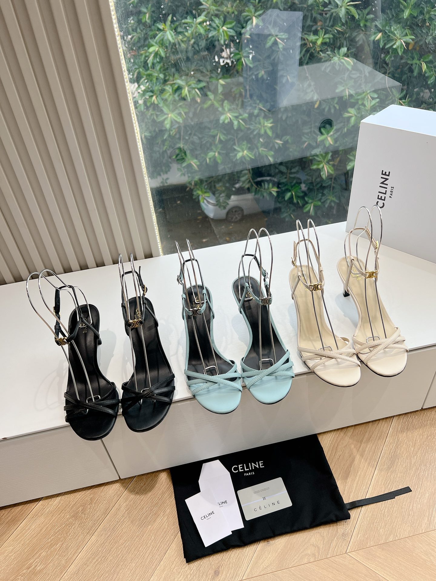 Unübertroffene Qualität
 Celine Schuhe Pumps Mit Hohem Absatz Sandalen Frühling/Sommer Kollektion