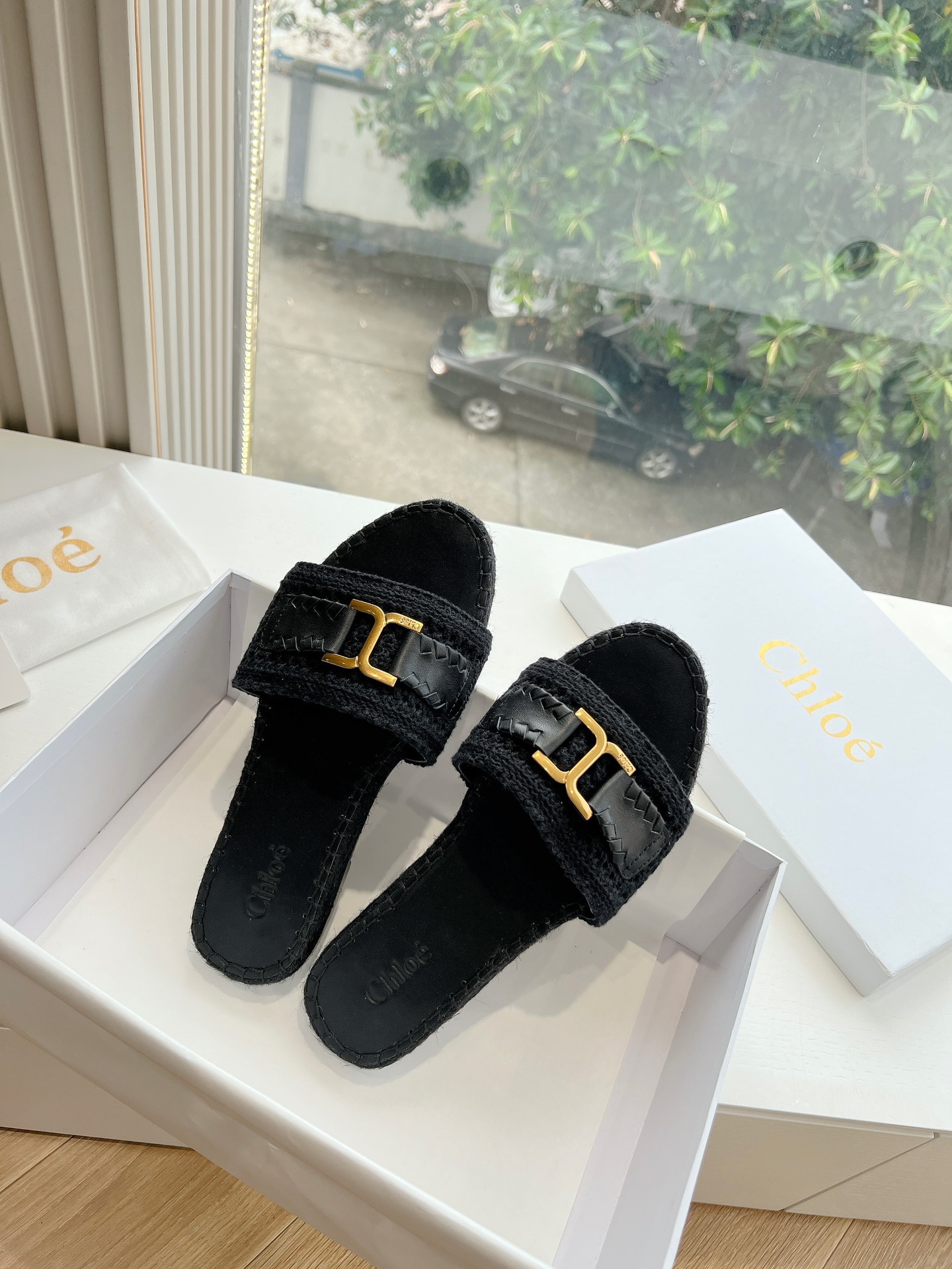 Chloe Weasel Slippers: Stylish Summer Footwear with High-Density Rubber Soles - 图片 2