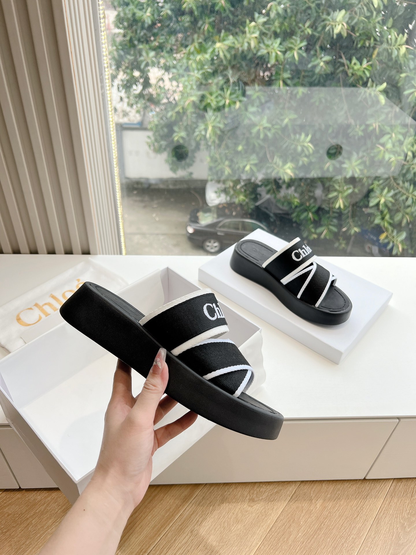 Chloe Caucasian Spring/Summer Weaver Shoes: Stylish, Lightweight, Original Design, High-Quality Materials - 图片 3