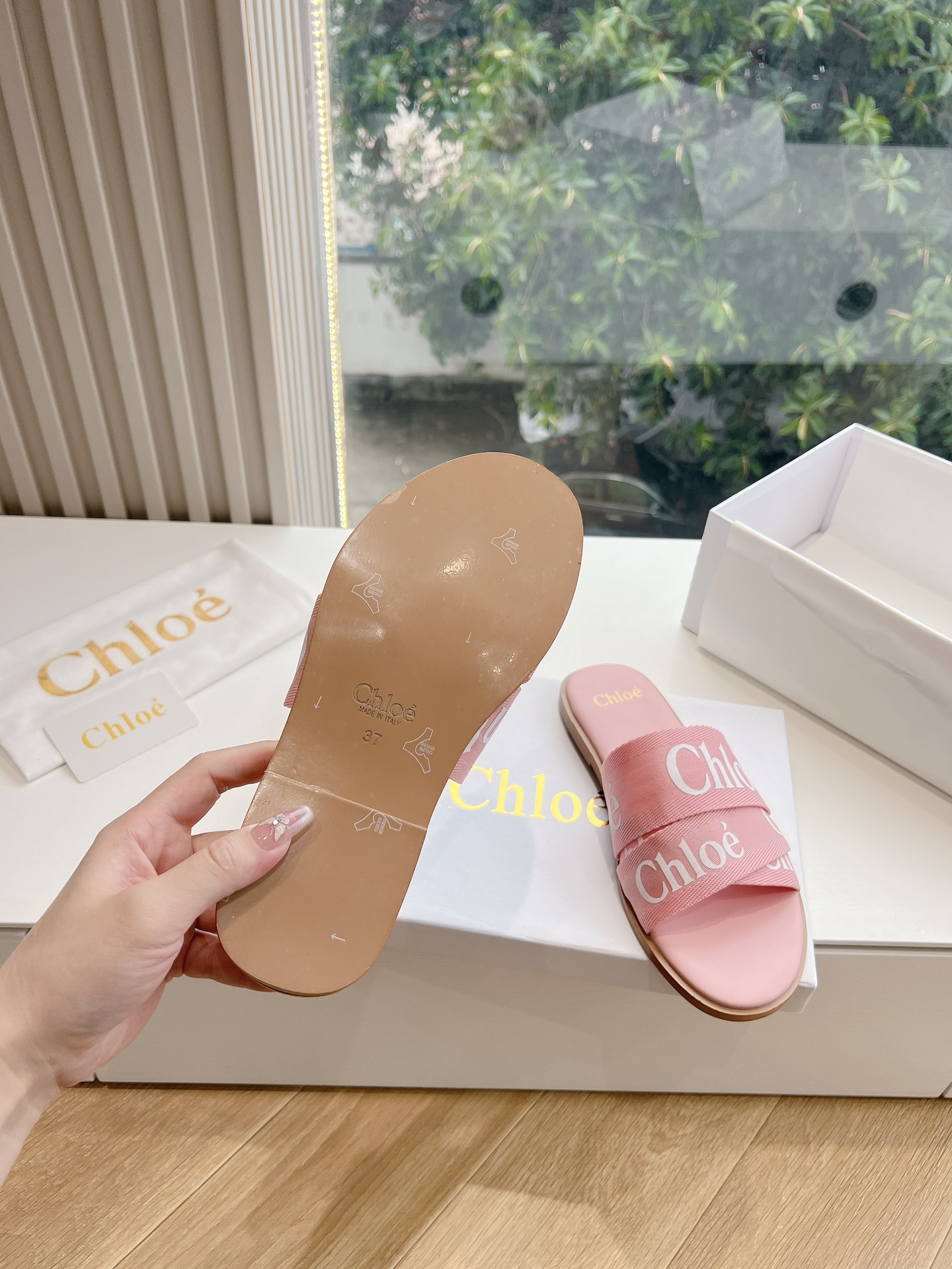 Chloe Caucasian Weaver Slippers: Stylish Summer Sandals with High-Density Rubber Soles - 图片 9