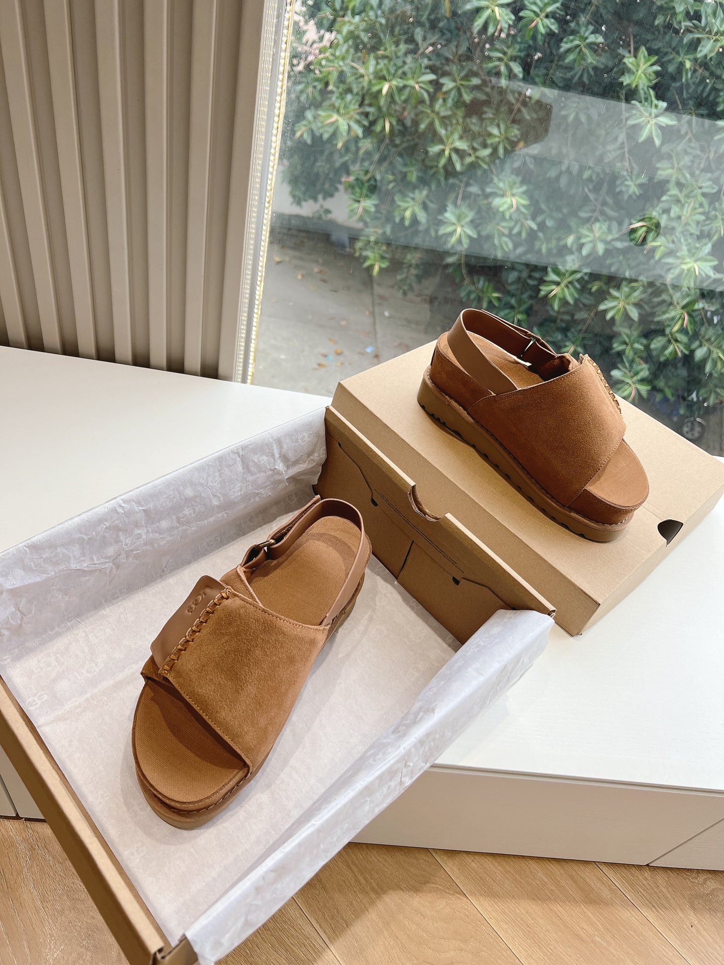 [UGG Women