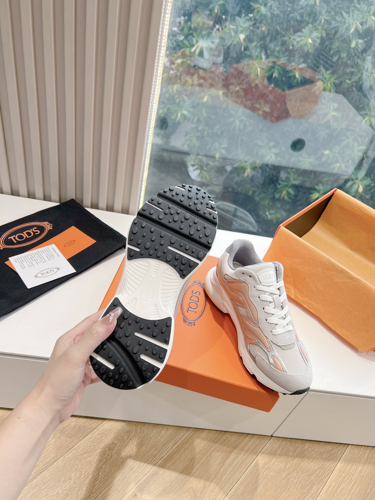 Tods G288 Version: Classic Plaquet Design, Comfortable Fit, Calfskin, Size 35-46. - 图片 8