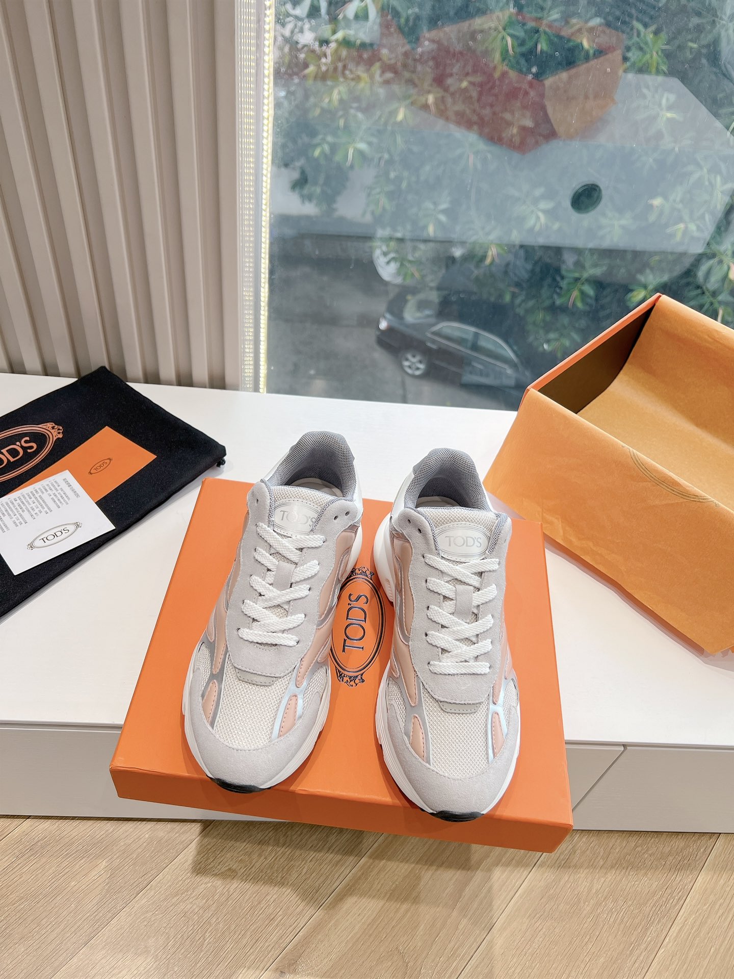 Tods G288 Version: Classic Plaquet Design, Comfortable Fit, Calfskin, Size 35-46. - 图片 4