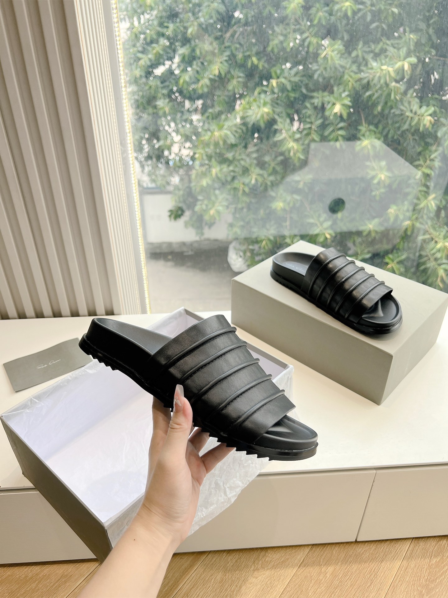 Rick Owens OWENS 瑞克 欧文斯24秋冬情侣系列EDFU全粒面小牛皮 凉鞋拖鞋休闲鞋细带