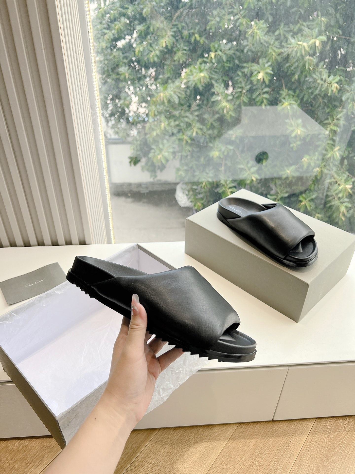 Rick Owens OWENS 瑞克 欧文斯24秋冬情侣系列EDFU全粒面小牛皮 凉鞋拖鞋休闲鞋细带