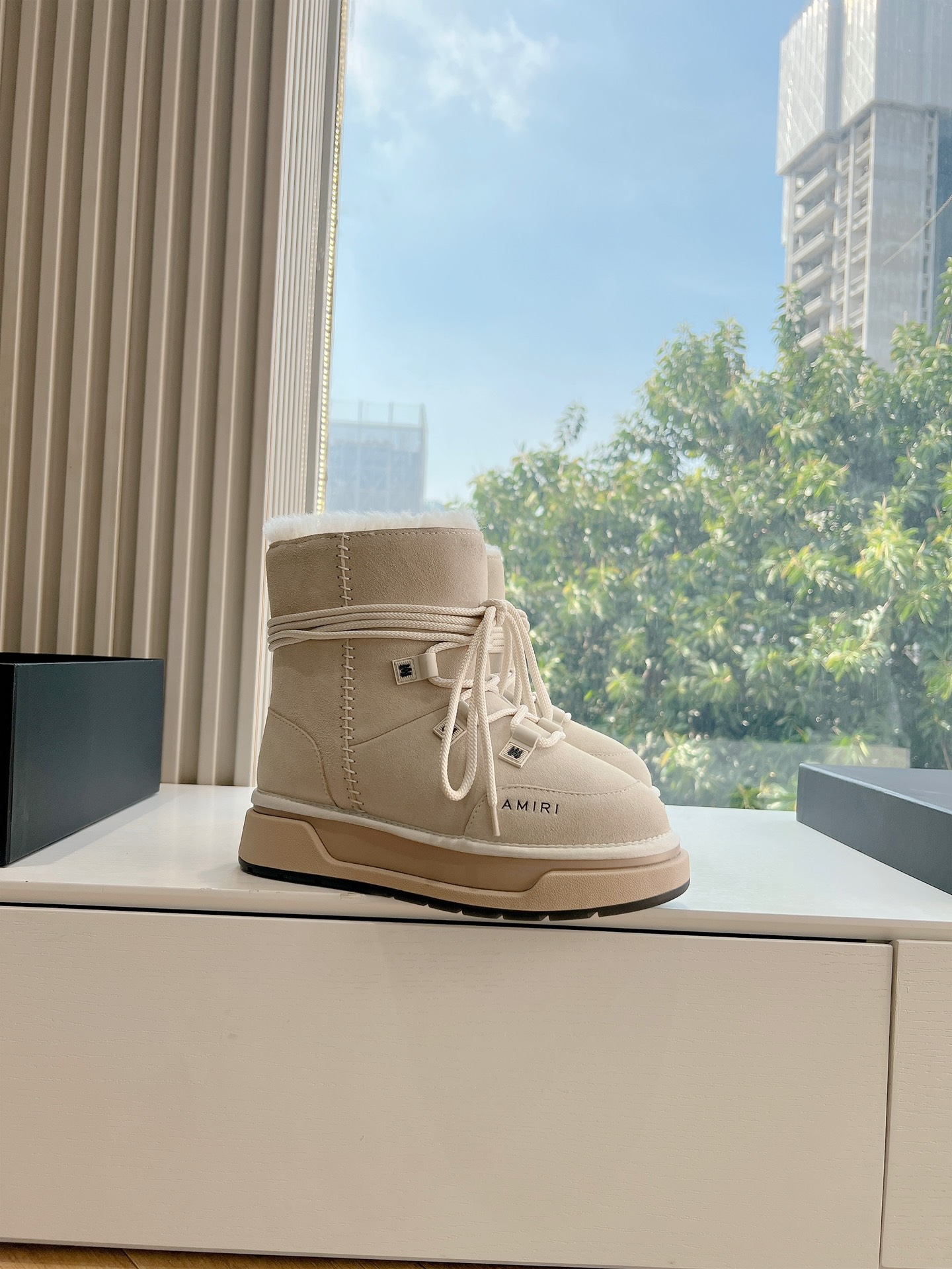 “Amiri 24 New Heavy Snow Boots: Top Version Review and Features” - 图片 3