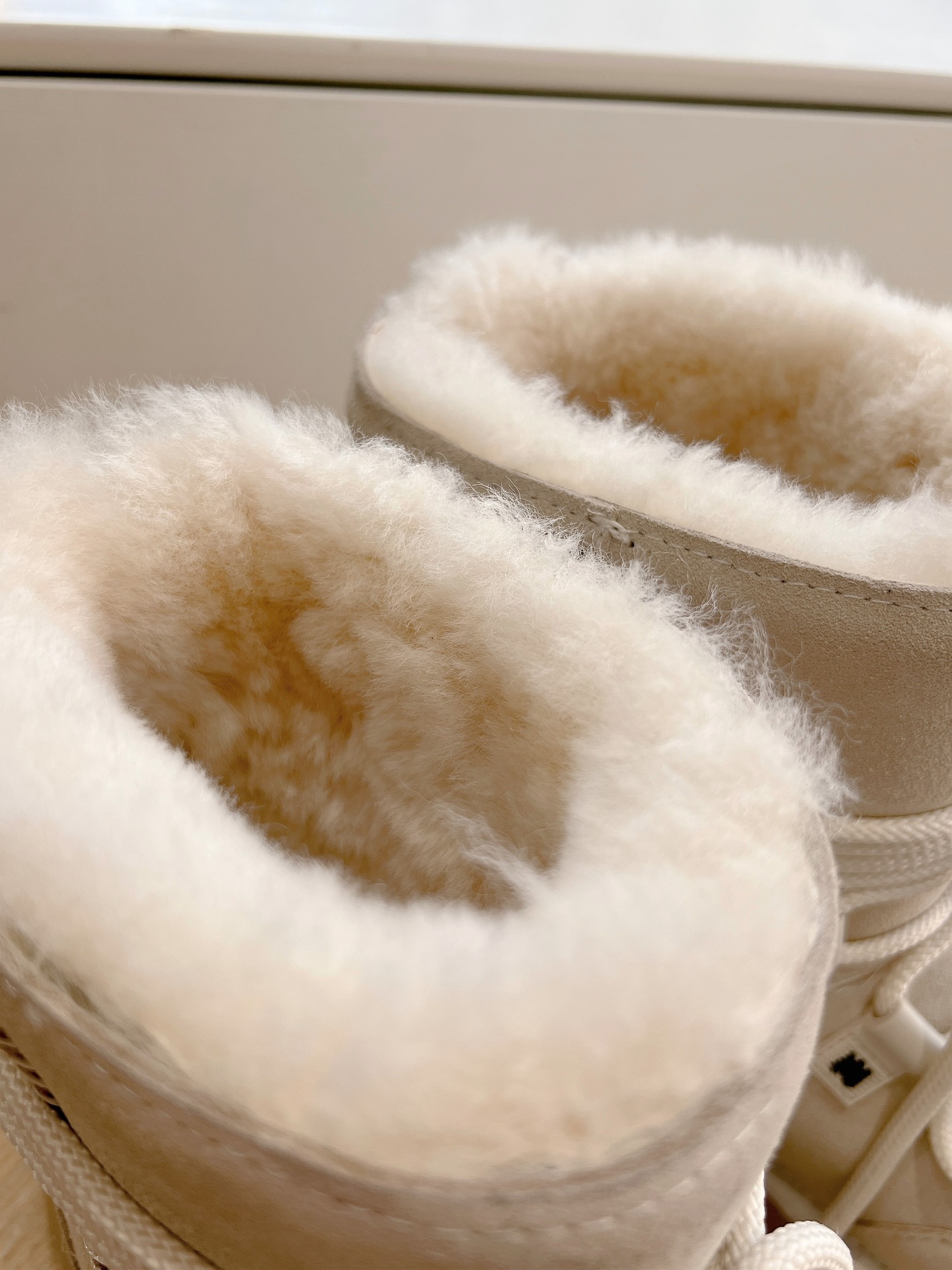 “Amiri 24 New Heavy Snow Boots: Top Version Review and Features” - 图片 7