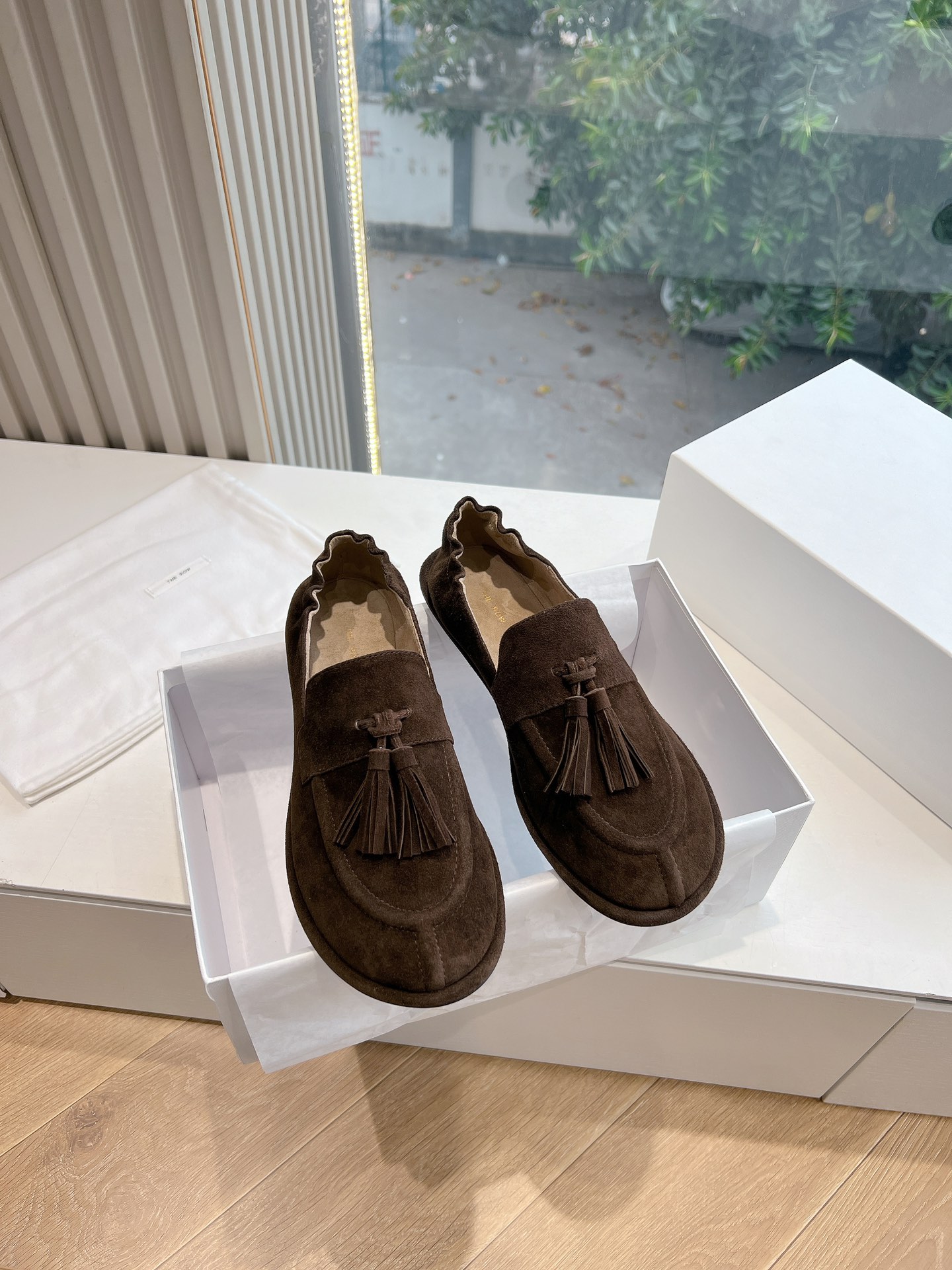 🌾G083代购级别莞厂供应the ro*真皮法式复古方头极简百搭平底乐福鞋这款短靴脚真的是史上我穿过最最