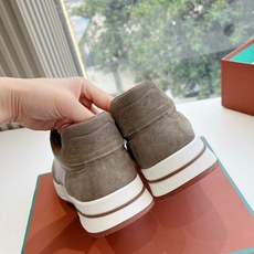 所见即所得G1991春款代购级现货Loro Pian*经典爆款Loro piana棉鞋毛毛鞋德训鞋顶级版本厚底休闲原来这 所见即所得G1991春款代购级现货Loro Pian*经典爆款Loro piana棉鞋毛毛鞋德训鞋顶级版本厚底休闲原来这
