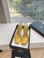 G288 top quality Saint Laurent / Saint Laurent heels fish mouth sandals Lee metal diamond chain pointed toe high heels YSL sister's beautiful beauty high heels are also the same style of Saint Laurent Rose, the high heels are very well modified with feet shape, luxurious metal chains in recent years SLP is getting more and more understanding of women in high heels, and I am running towards the embarrassing design impression of the waterproof platform model ysl beautiful high heels upper: cowhide open bead sole: genuine leather outsole heel height: about 11cm Size: 35-42 (40- 42 Customized without return or replacement) 1 G288 top quality Saint Laurent / Saint Laurent heels fish mouth sandals Lee metal diamond chain pointed toe high heels YSL sister’s beautiful beauty high heels are also the same style of Saint Laurent Rose, the high heels are very well modified with feet shape, luxurious metal chains in recent years SLP is getting more and more understanding of women in high heels, and I am running towards the embarrassing design impression of the waterproof platform model ysl beautiful high heels upper: cowhide open bead sole: genuine leather outsole heel height: about 11cm Size: 35-42 (40- 42 Customized without return or replacement)