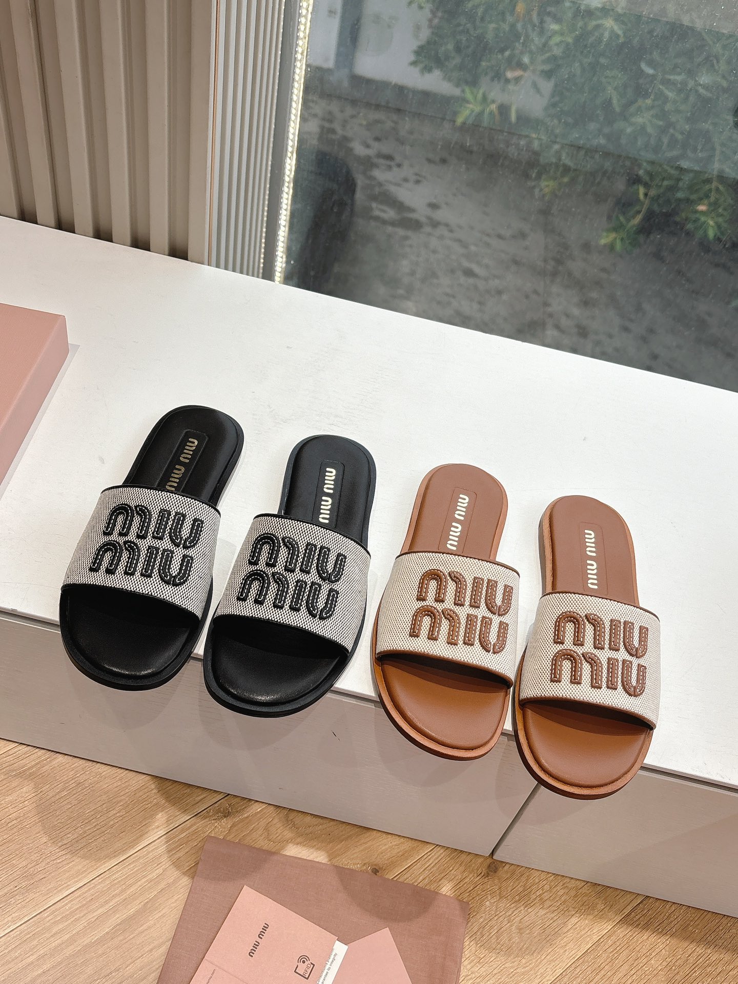 🌾所见即所得G042独家上新Miu Miu2015平底编织字母平底拖Zp开发 原版拆卸 对版缪缪字母秒杀