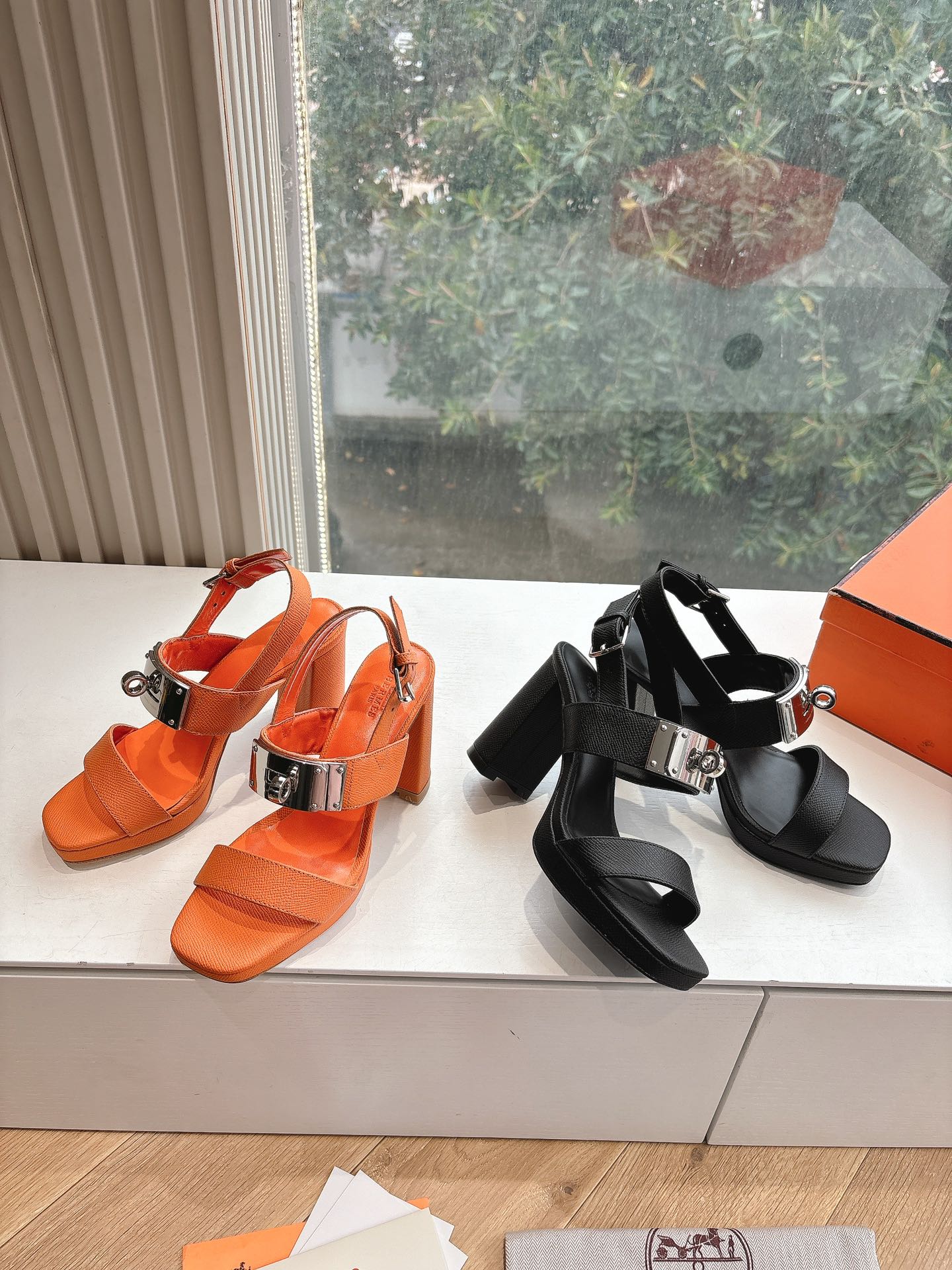 🌾所见即所得G038代购级别所见即所HERMES爱马仕| 2026 𝐬𝐬最新款大H厚底凉鞋经典款踩云脚感