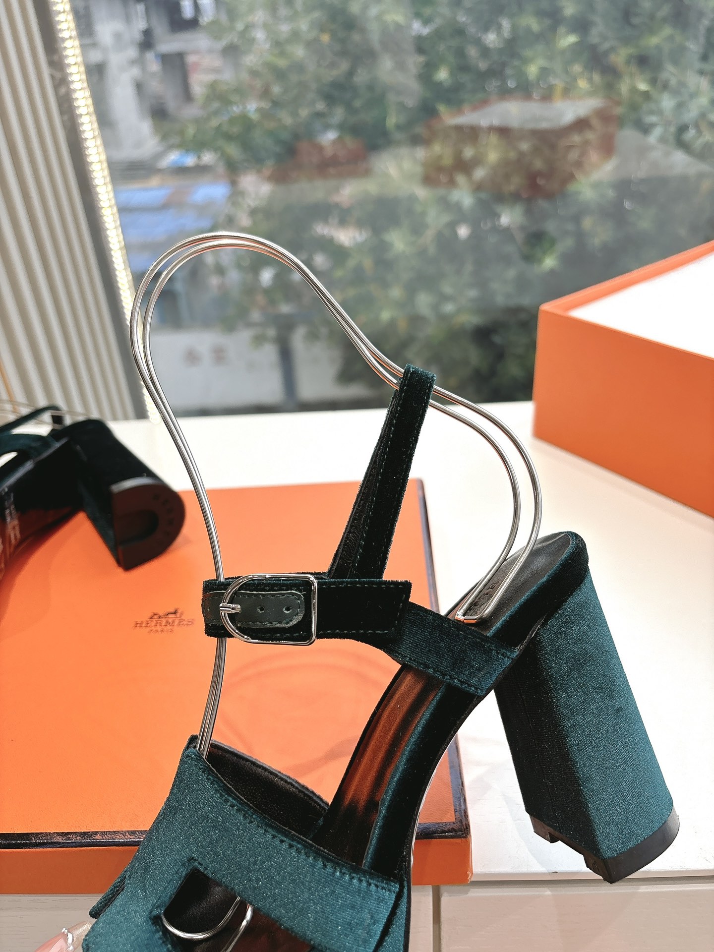 🌾所见即所得G038代购级别所见即所HERMES爱马仕| 2026 𝐬𝐬最新款大H厚底凉鞋经典款踩云脚感