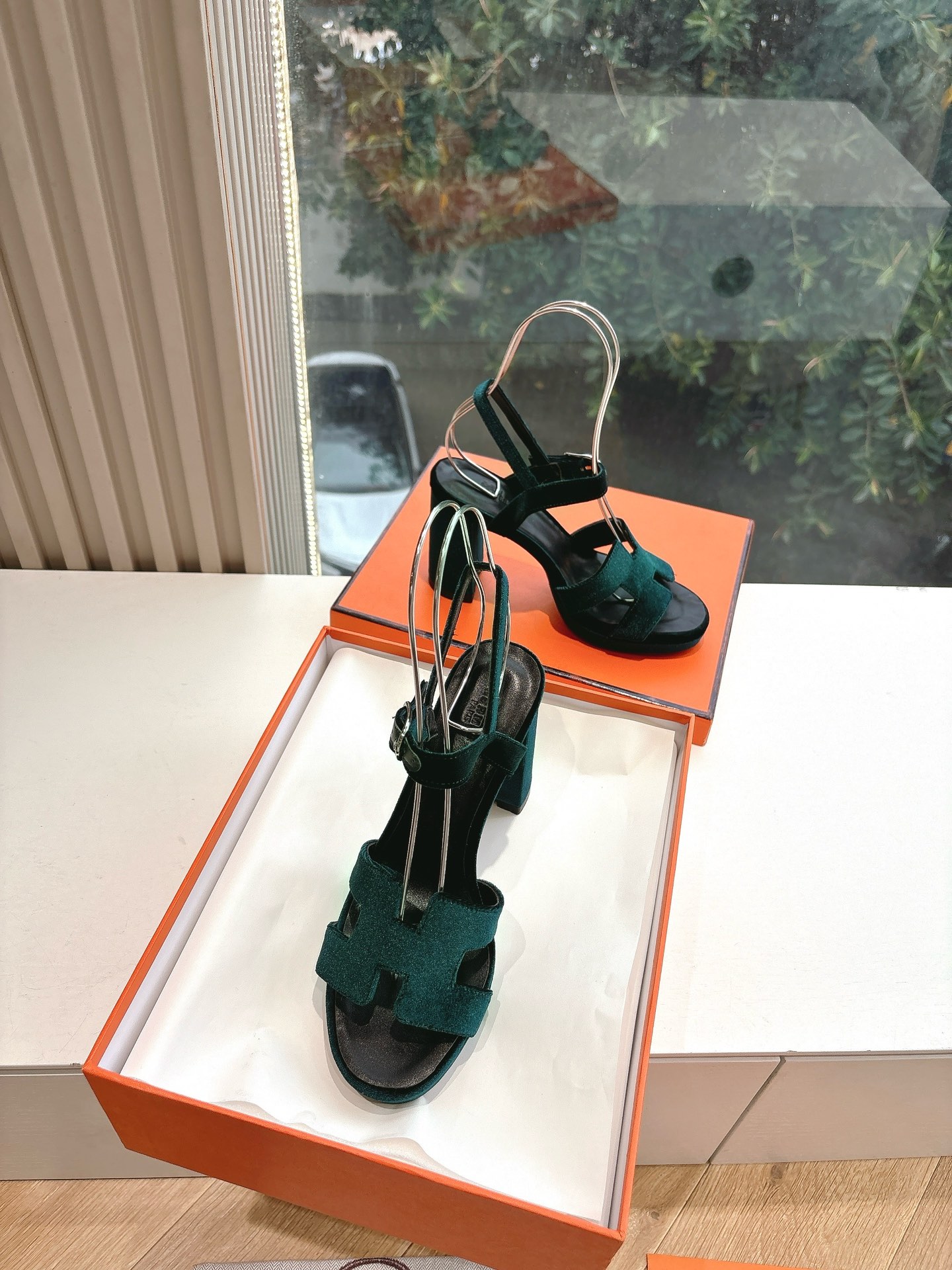 🌾所见即所得G038代购级别所见即所HERMES爱马仕| 2026 𝐬𝐬最新款大H厚底凉鞋经典款踩云脚感