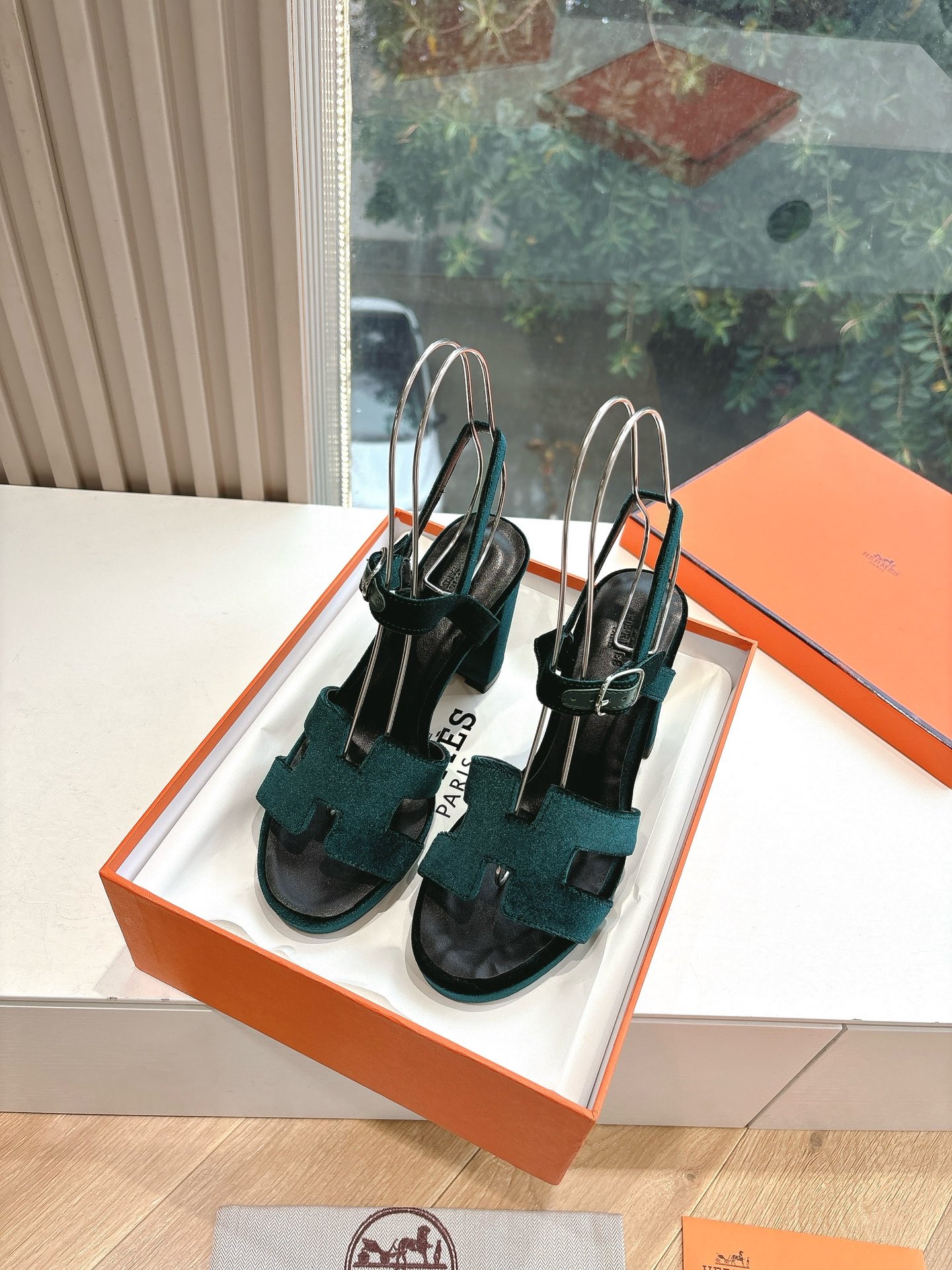 🌾所见即所得G038代购级别所见即所HERMES爱马仕| 2026 𝐬𝐬最新款大H厚底凉鞋经典款踩云脚感