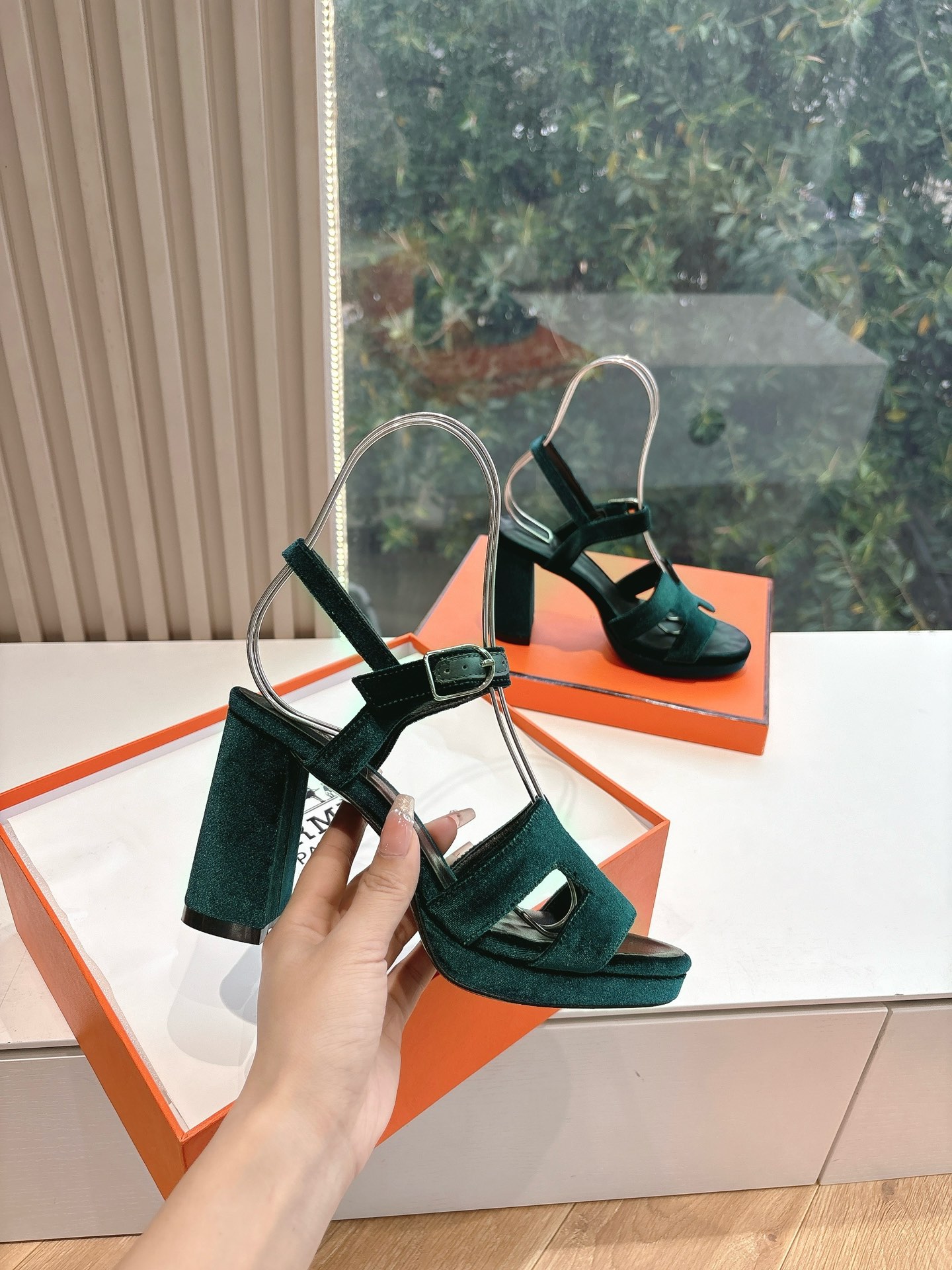 🌾所见即所得G038代购级别所见即所HERMES爱马仕| 2026 𝐬𝐬最新款大H厚底凉鞋经典款踩云脚感