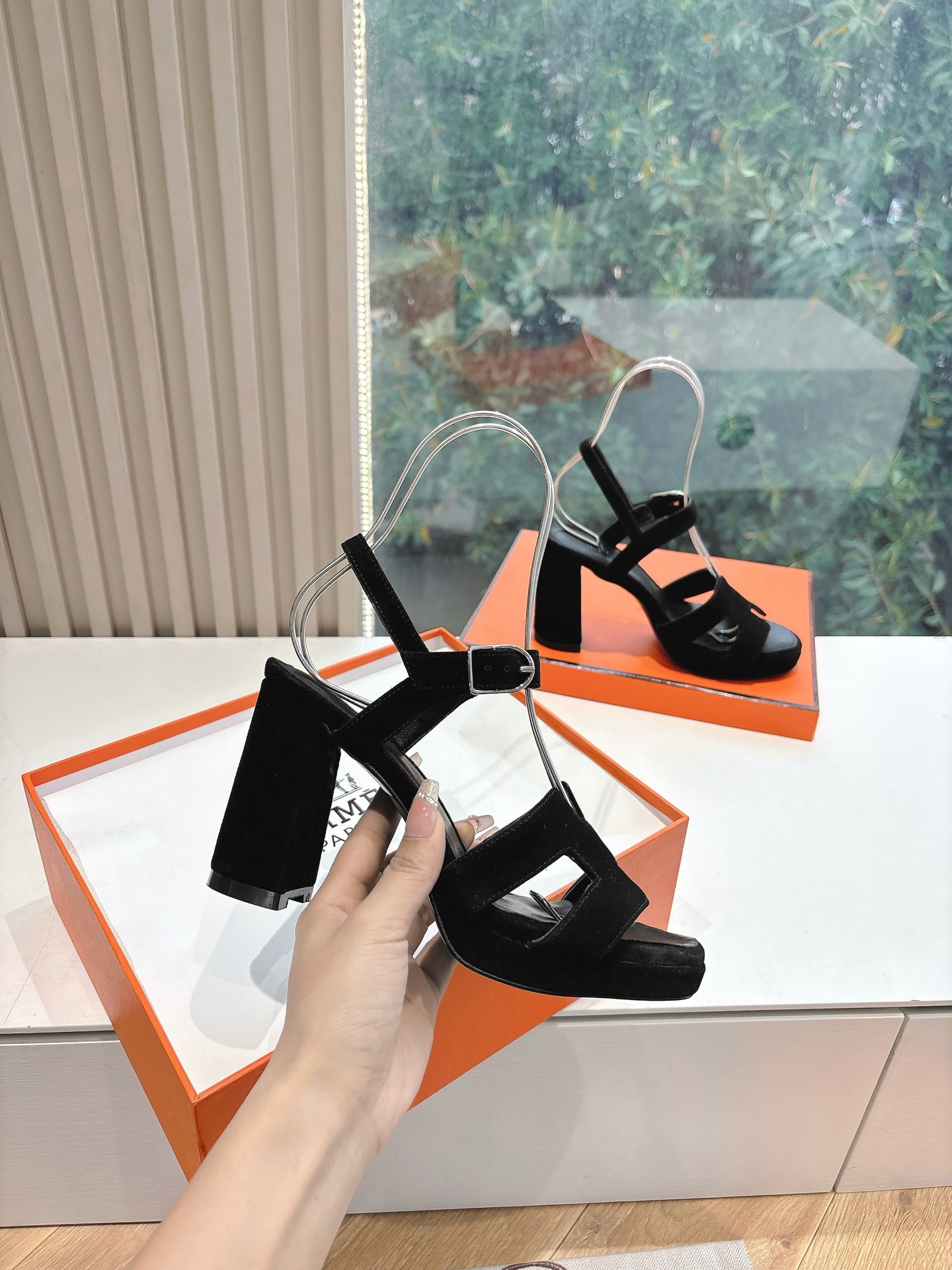 🌾所见即所得G038代购级别所见即所HERMES爱马仕| 2026 𝐬𝐬最新款大H厚底凉鞋经典款踩云脚感