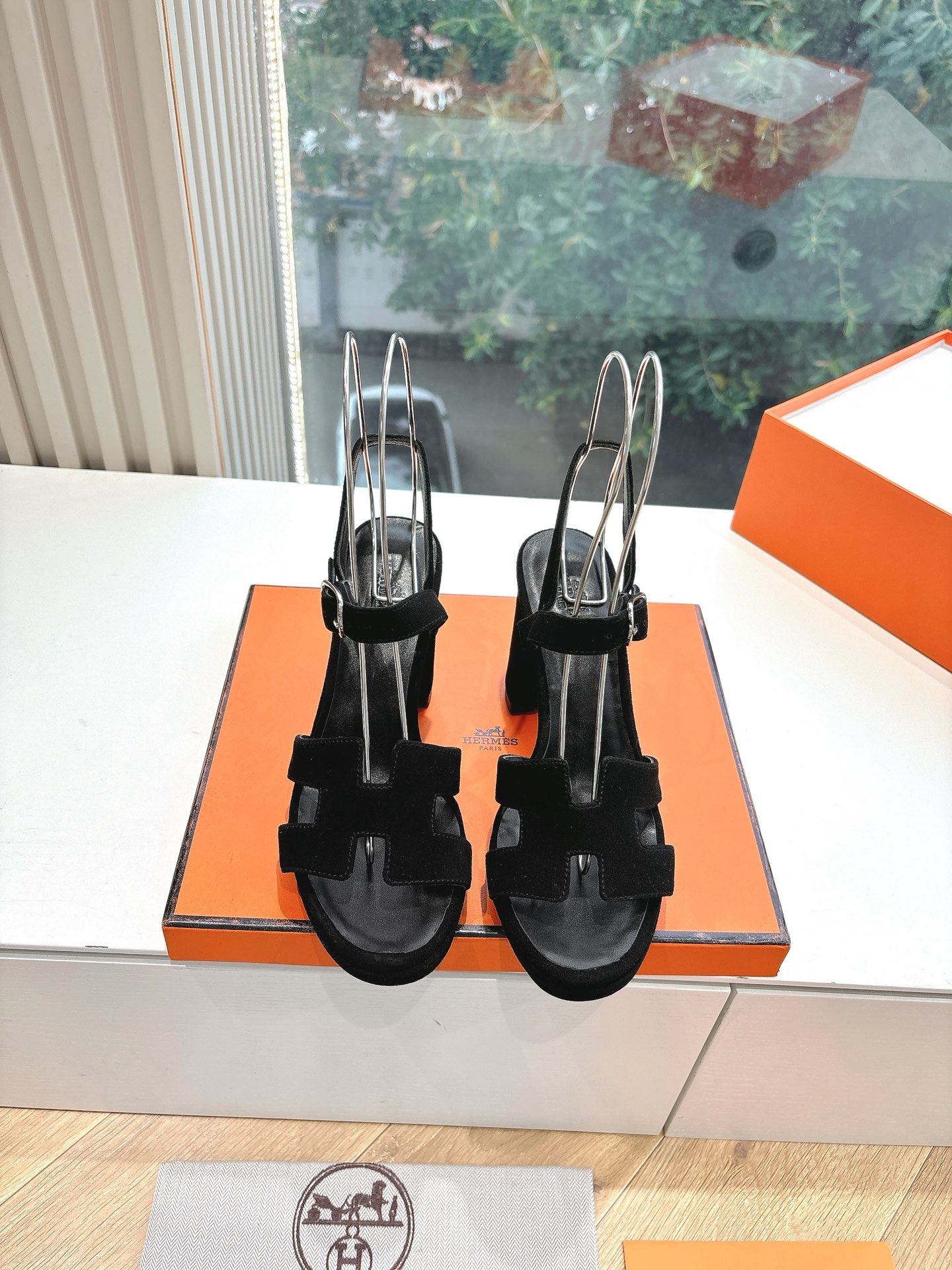 🌾所见即所得G038代购级别所见即所HERMES爱马仕| 2026 𝐬𝐬最新款大H厚底凉鞋经典款踩云脚感