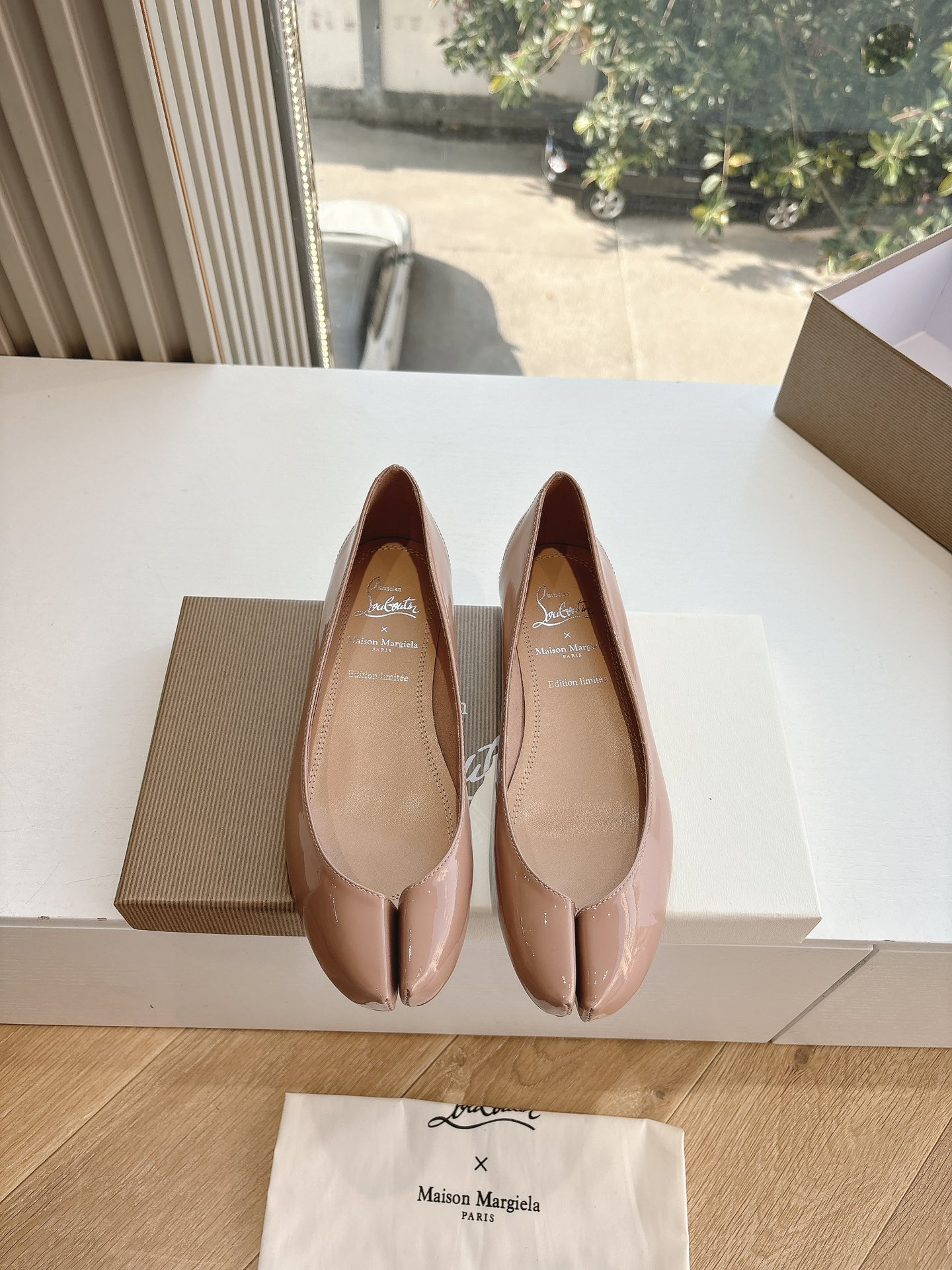 Christian Louboutin & Maison Margiela Red Toe Ballet Shoes Review - 图片 4