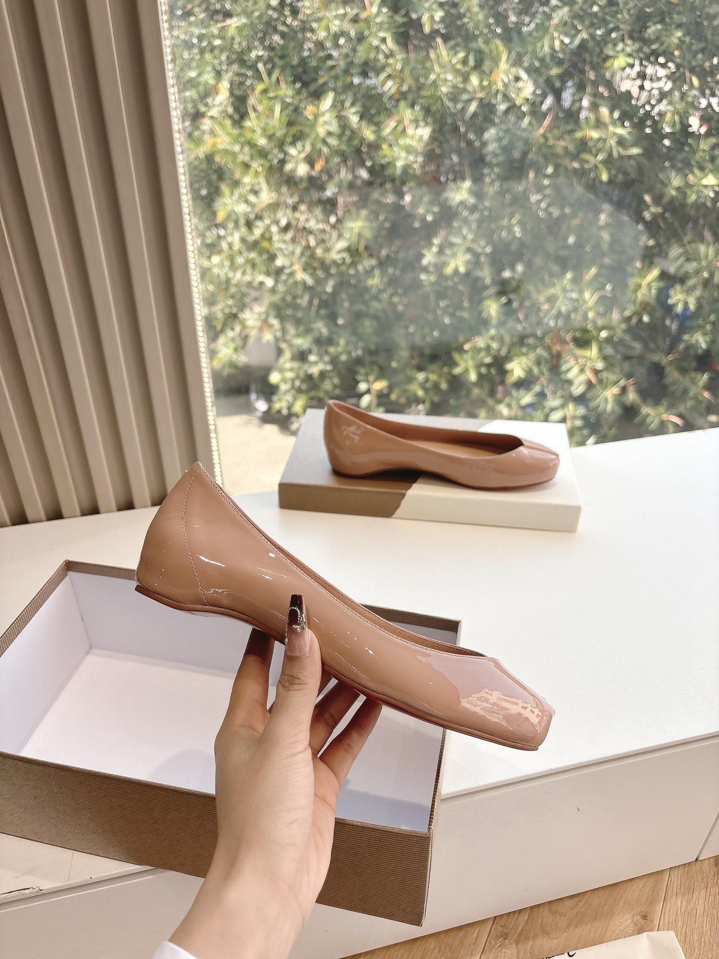 Christian Louboutin & Maison Margiela Red Toe Ballet Shoes Review - 图片 3
