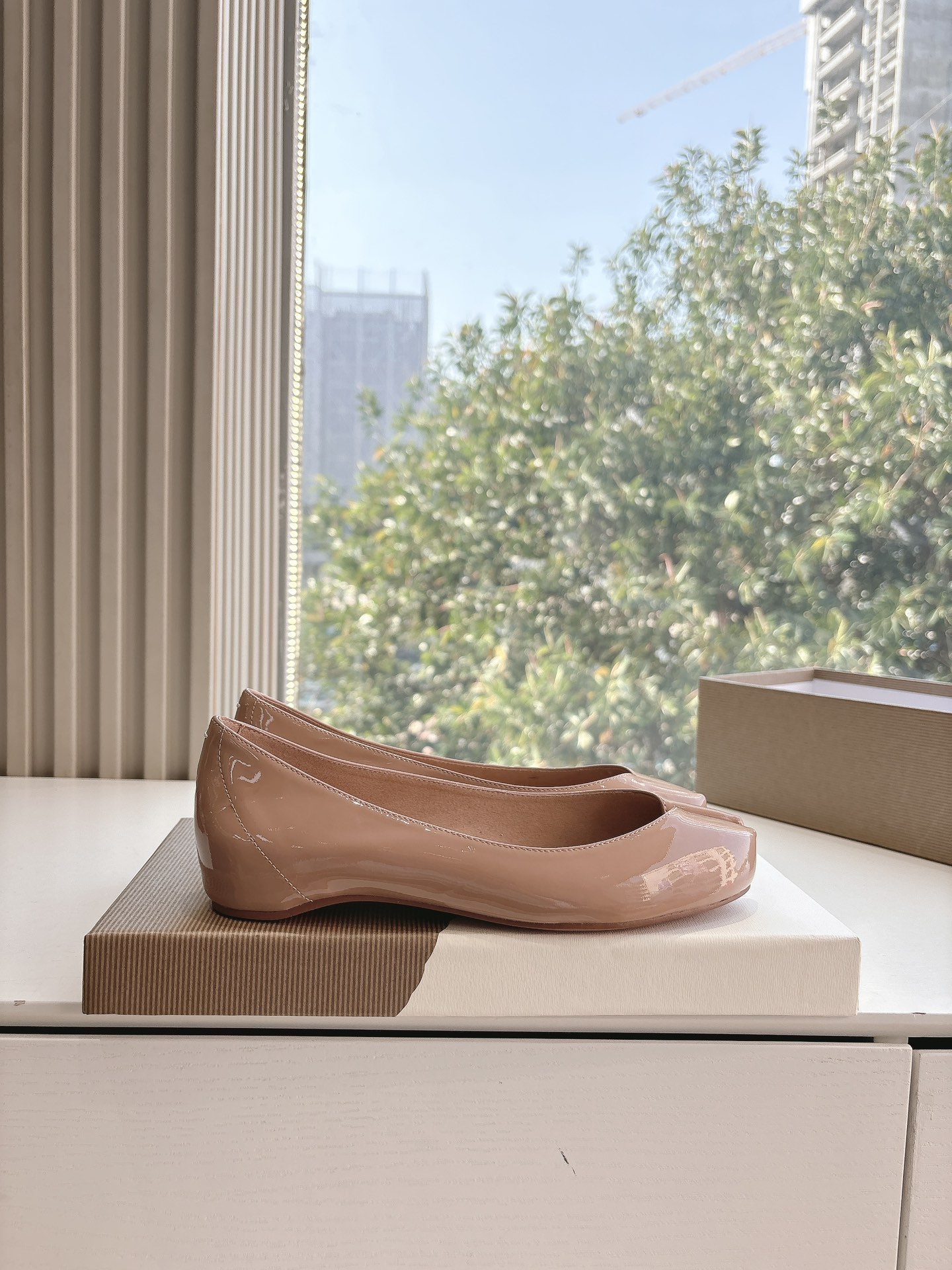 Christian Louboutin & Maison Margiela Red Toe Ballet Shoes Review - 图片 7